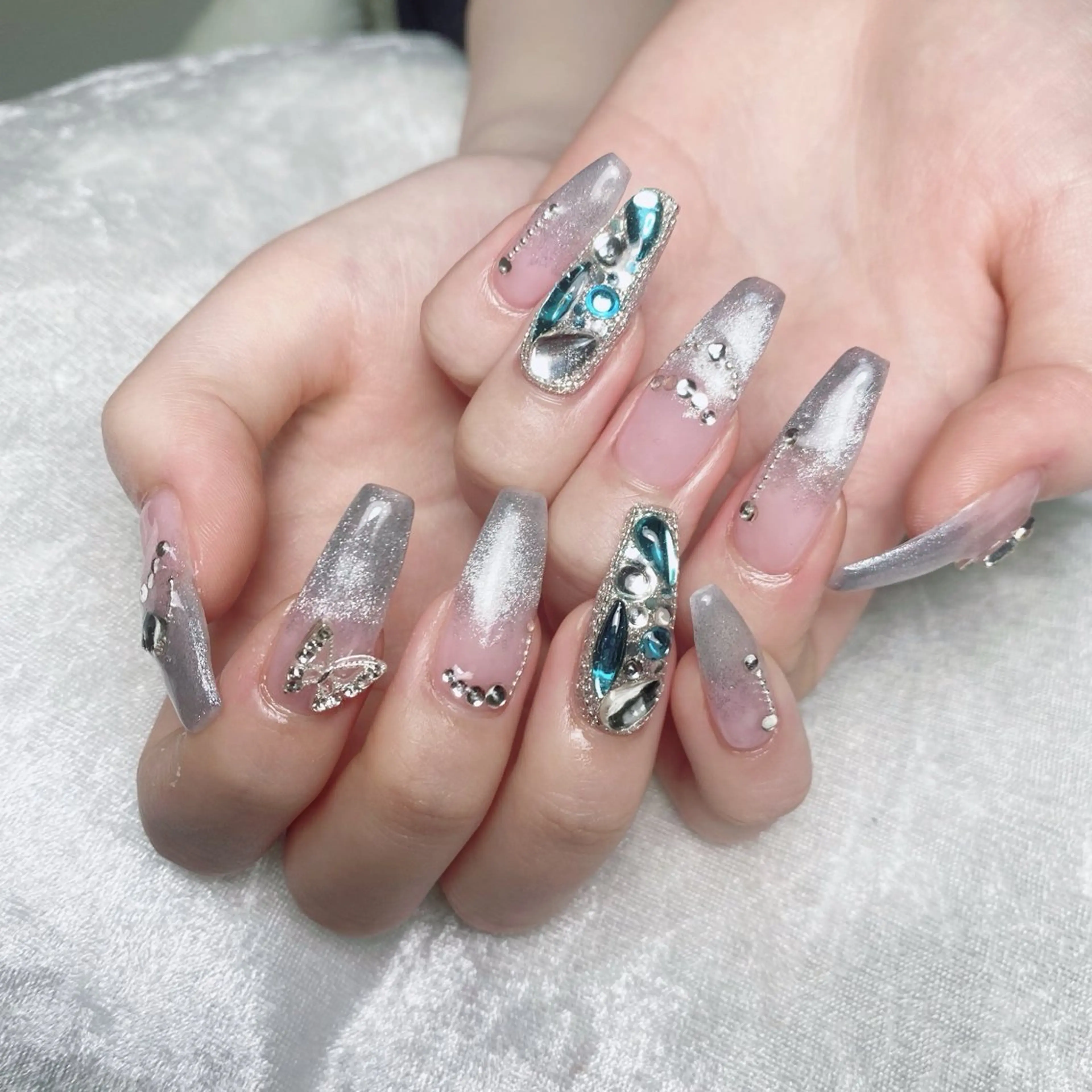 ネイル Airis所属・Airis aiのネイルデザイン