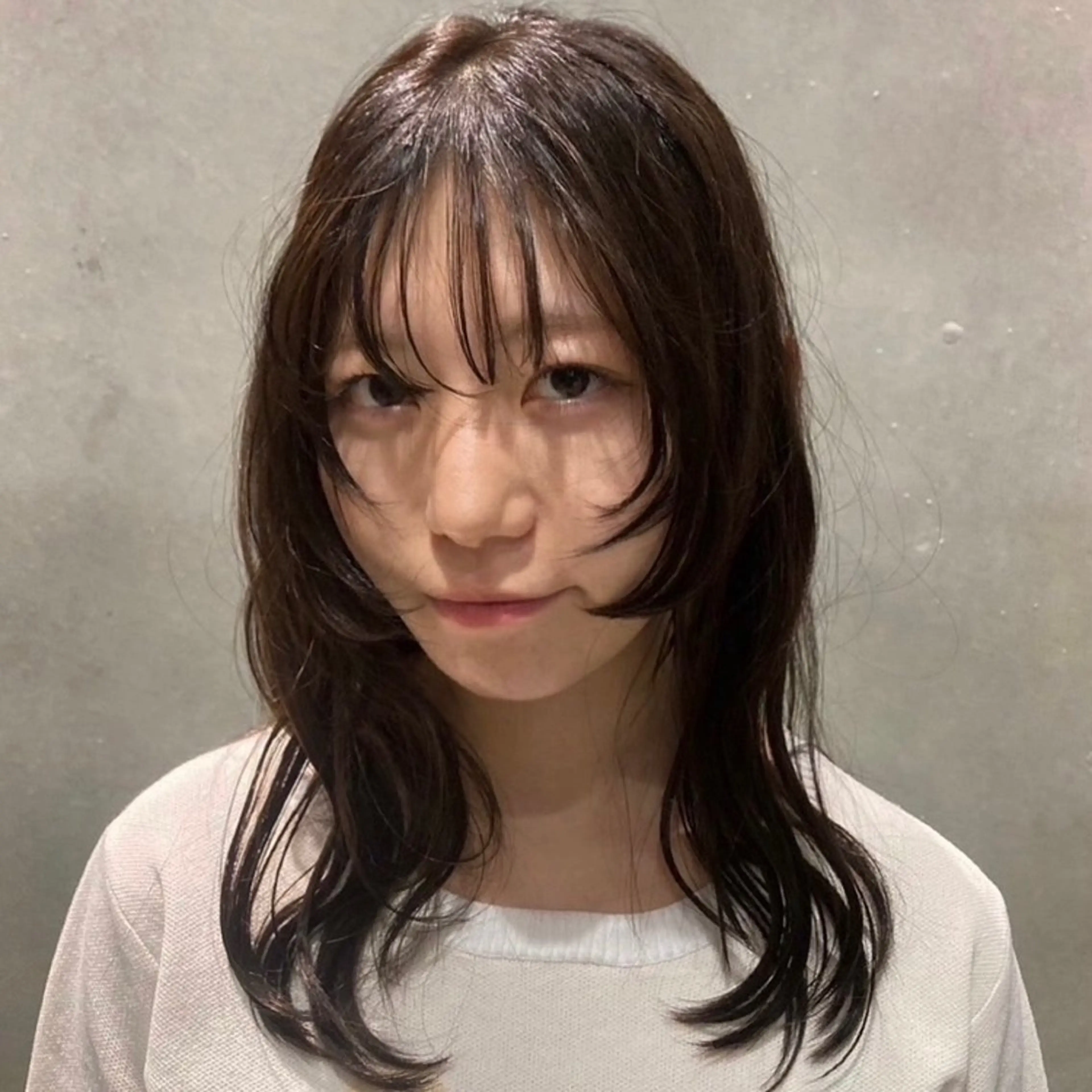 カラー 辰巳 遥萌のヘアスタイル