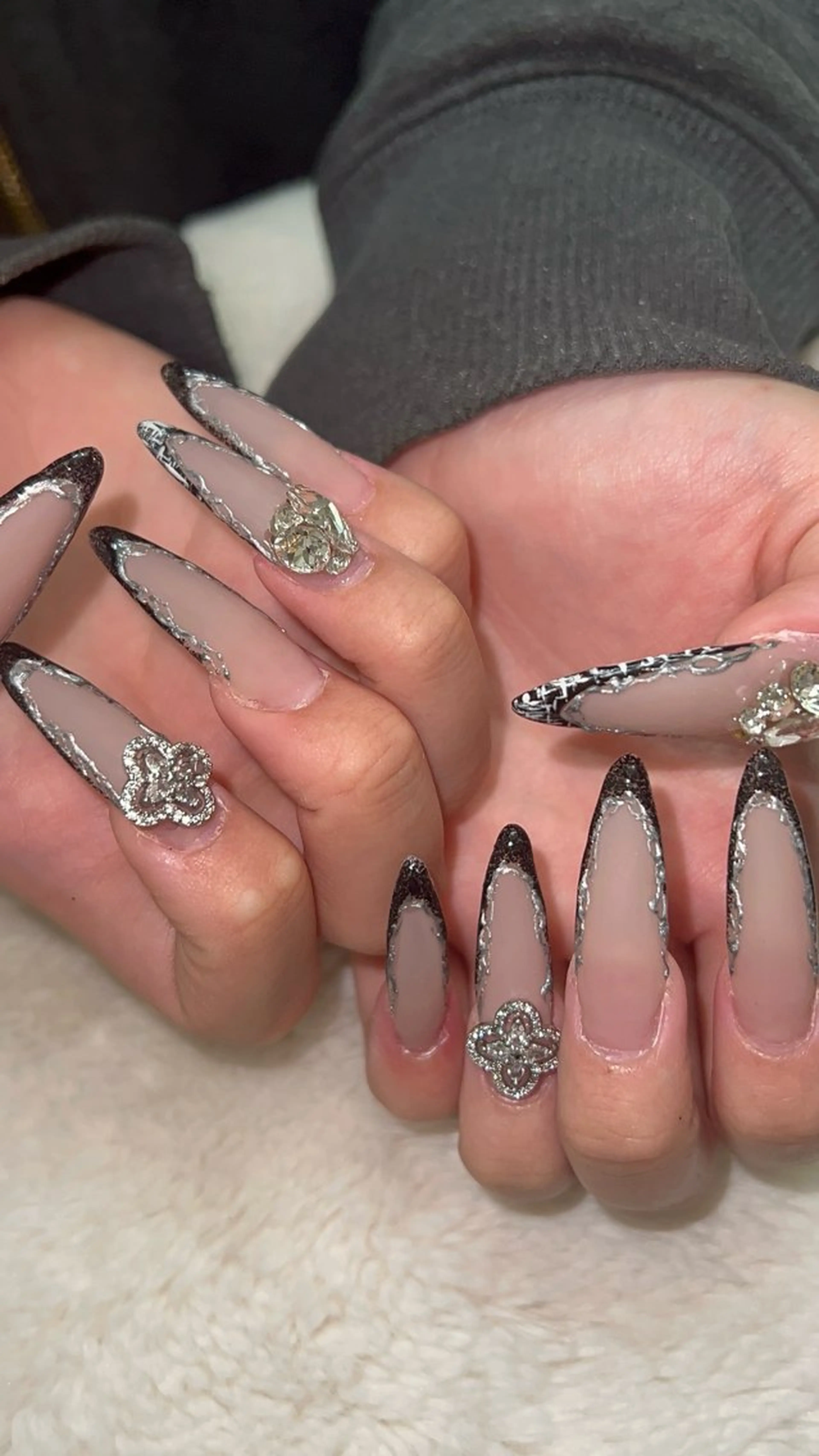 ネイル Garnet nailのネイルデザイン