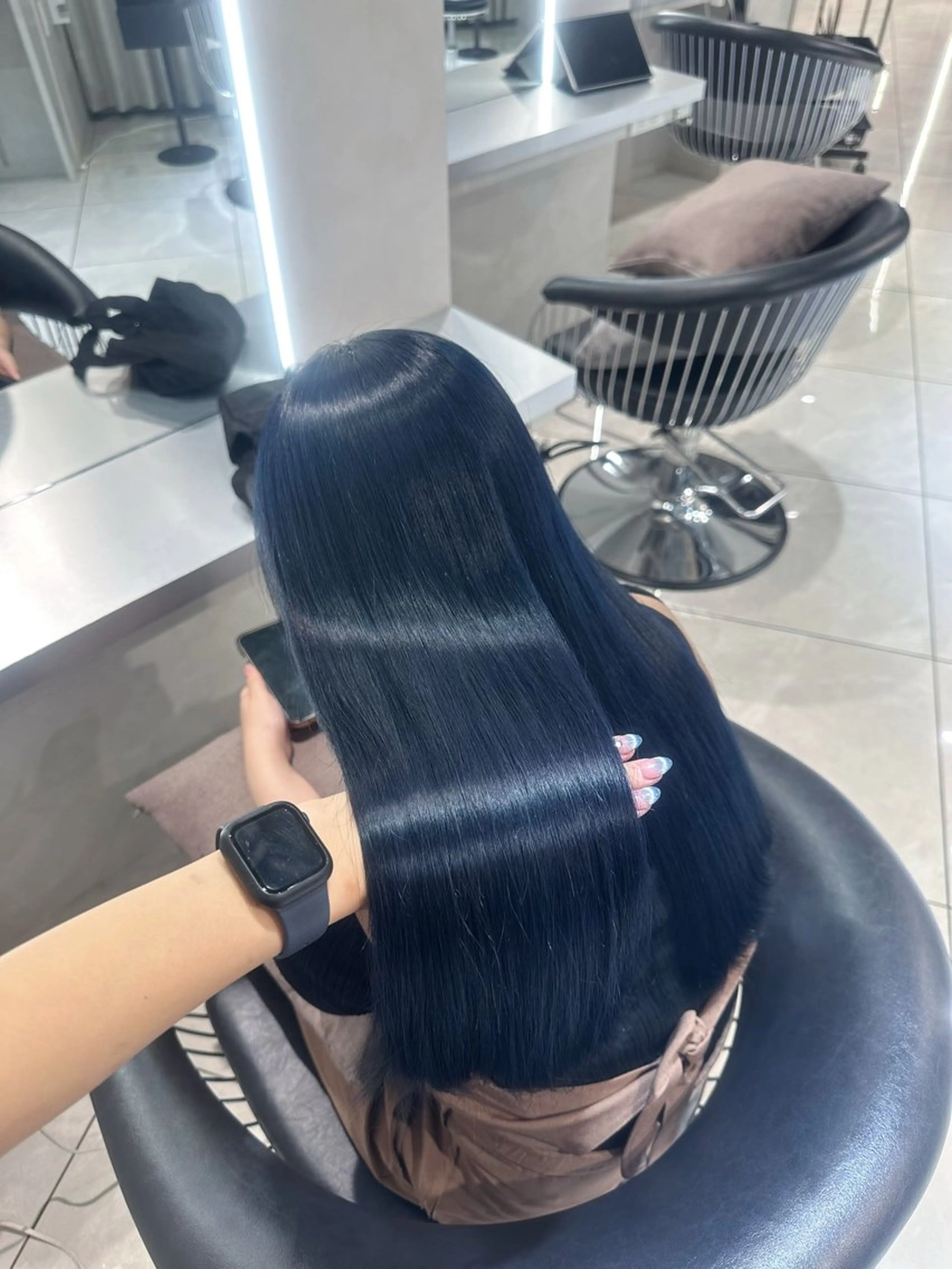 【Euphoria渋谷店】乾かしただけでサラサラに🫧ナチュラルストレート(高保湿トリートメント付)の写真