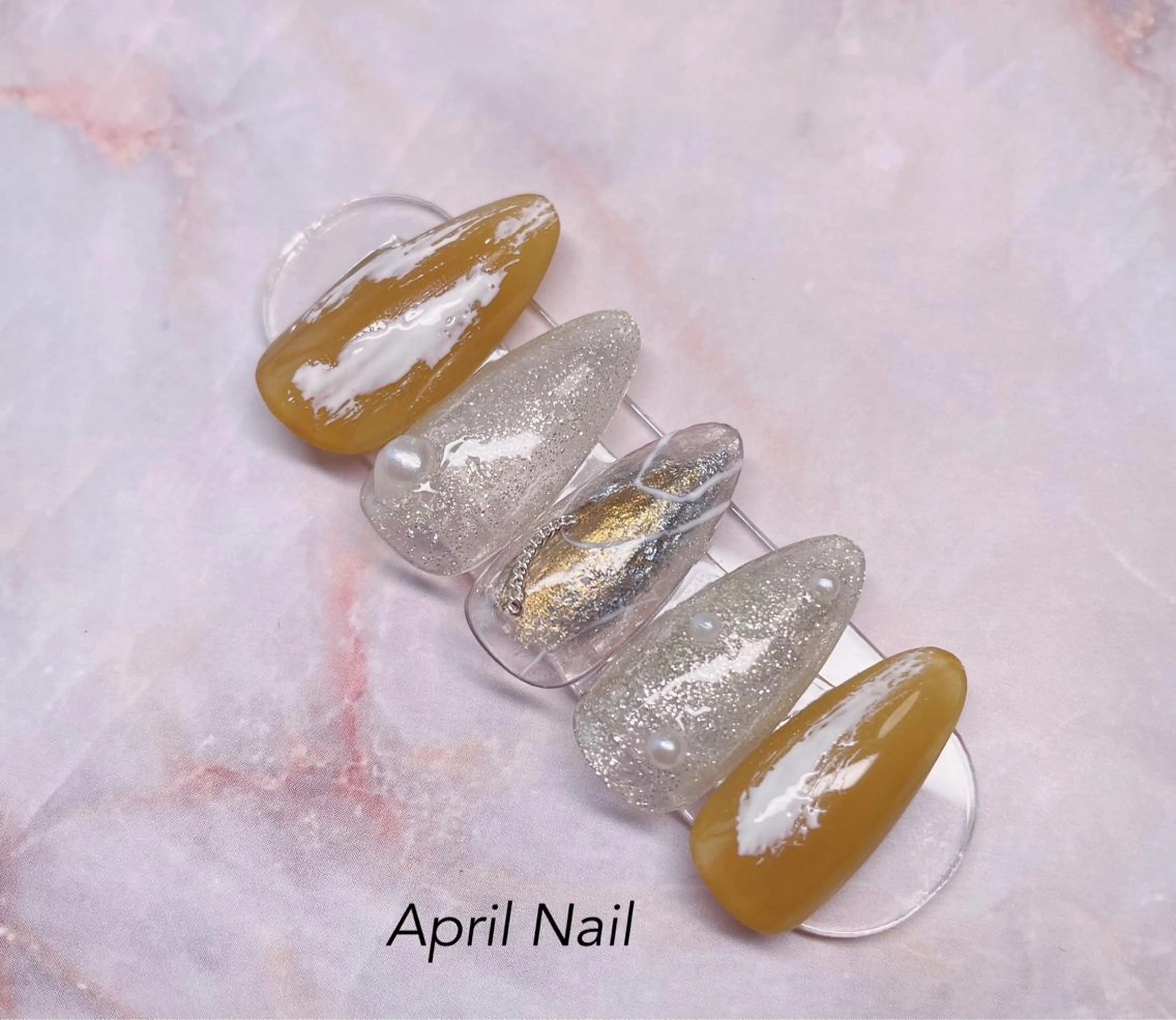 ネイル ハンドネイル April Nailのネイルデザイン