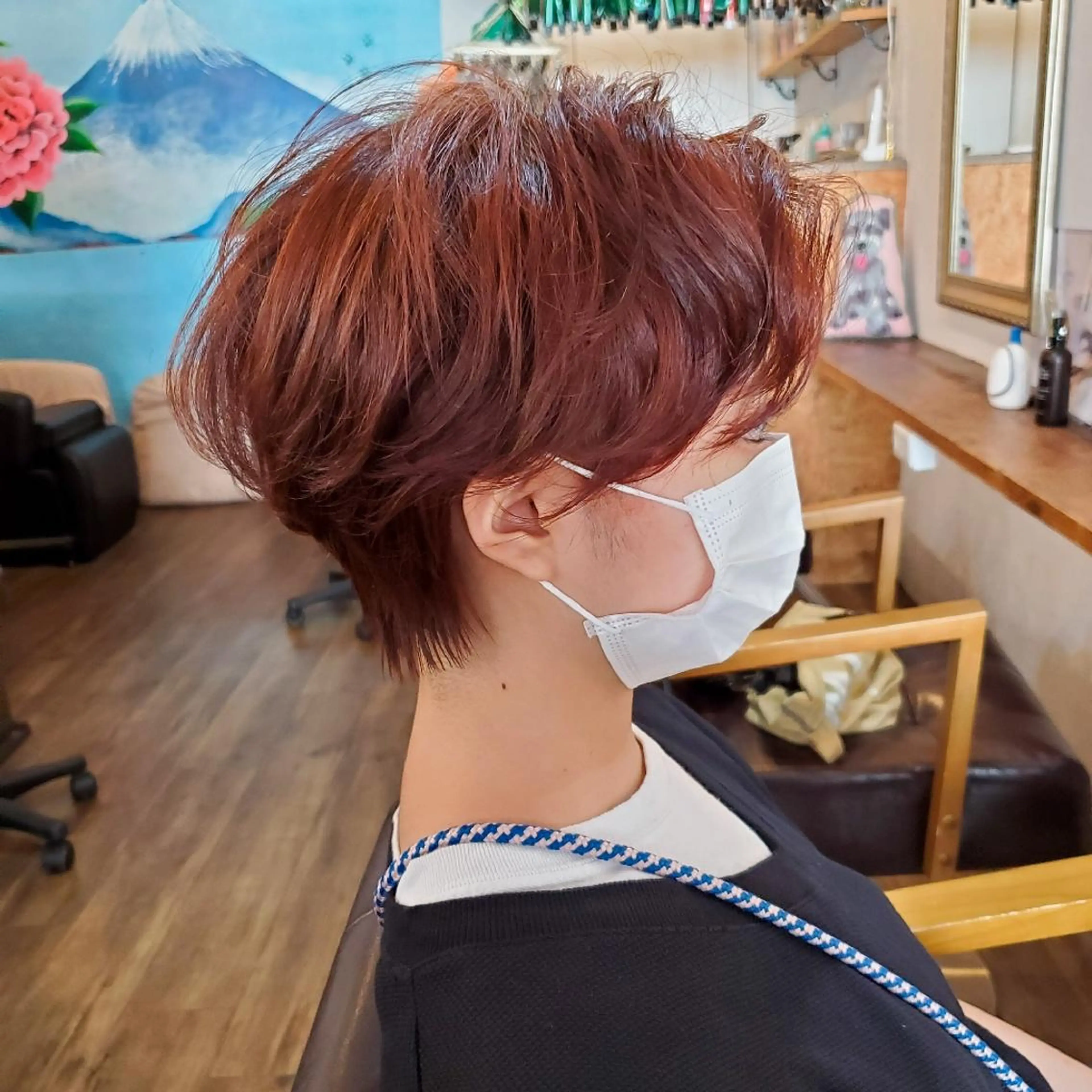 ショート カラー パーマ ショートレイヤー オレンジ レイヤーカット ショートヘア カット ヘアカラー パーマ トリートメント フリーランス所属・韓国ヘア レイヤー くびれヘアMATSUのヘアスタイル