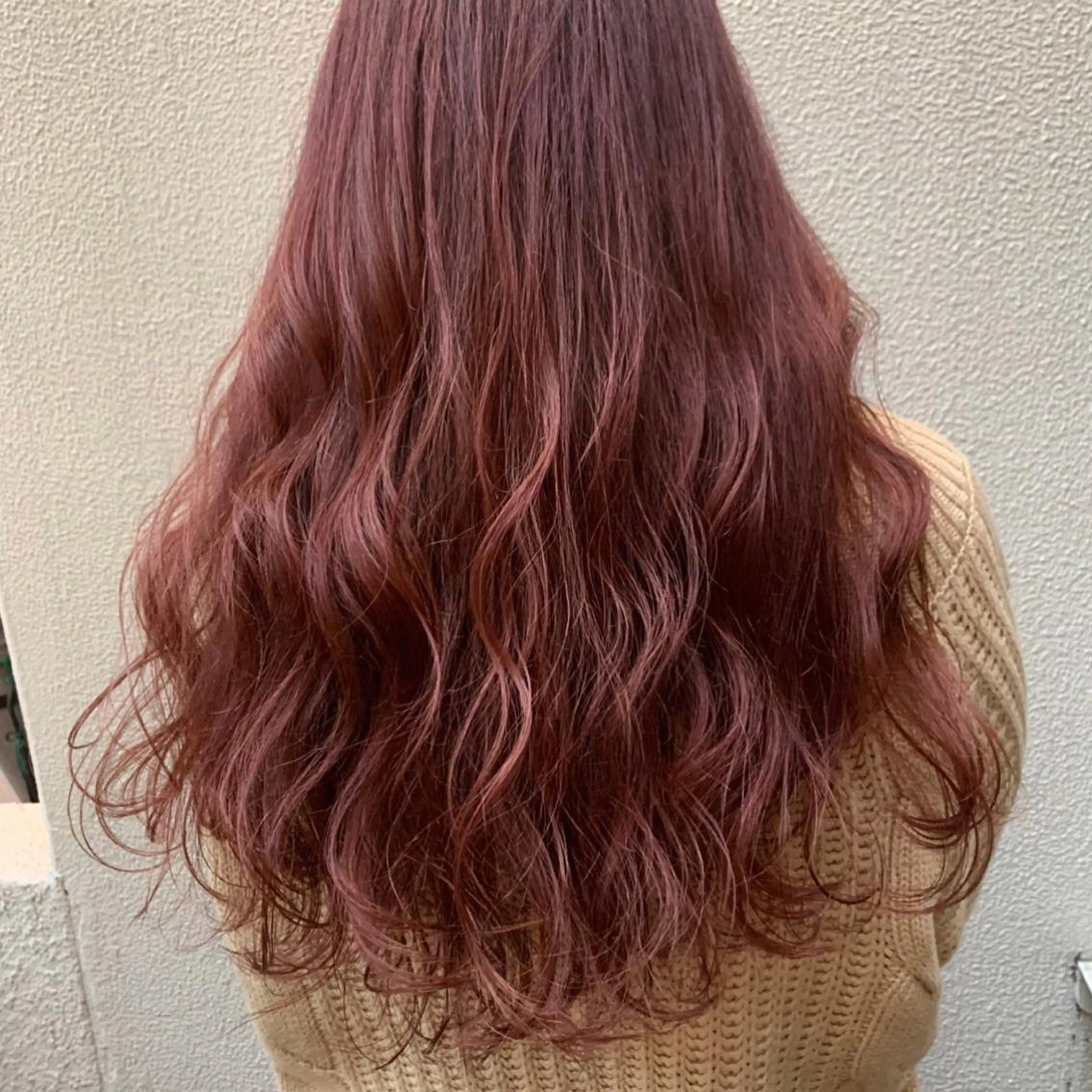 ロング Jewel Box所属・髪質改善ストレート 特化⭐️杉本奈稀沙のヘアスタイル