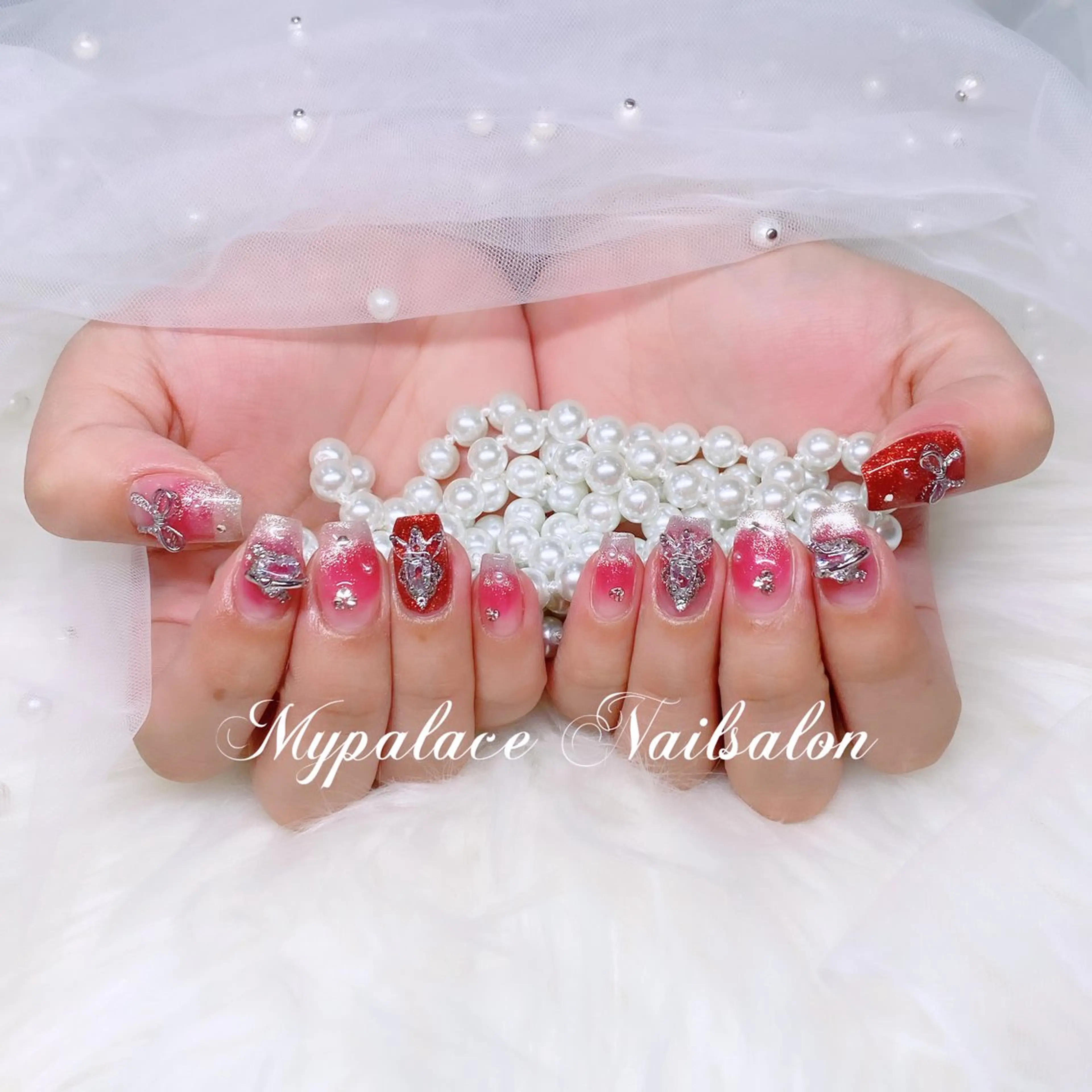 ネイル チークネイル フレンチネイル マグネットネイル マグネットフレンチ ハンドネイル Yuis Nailスカルプ専門のネイルデザイン