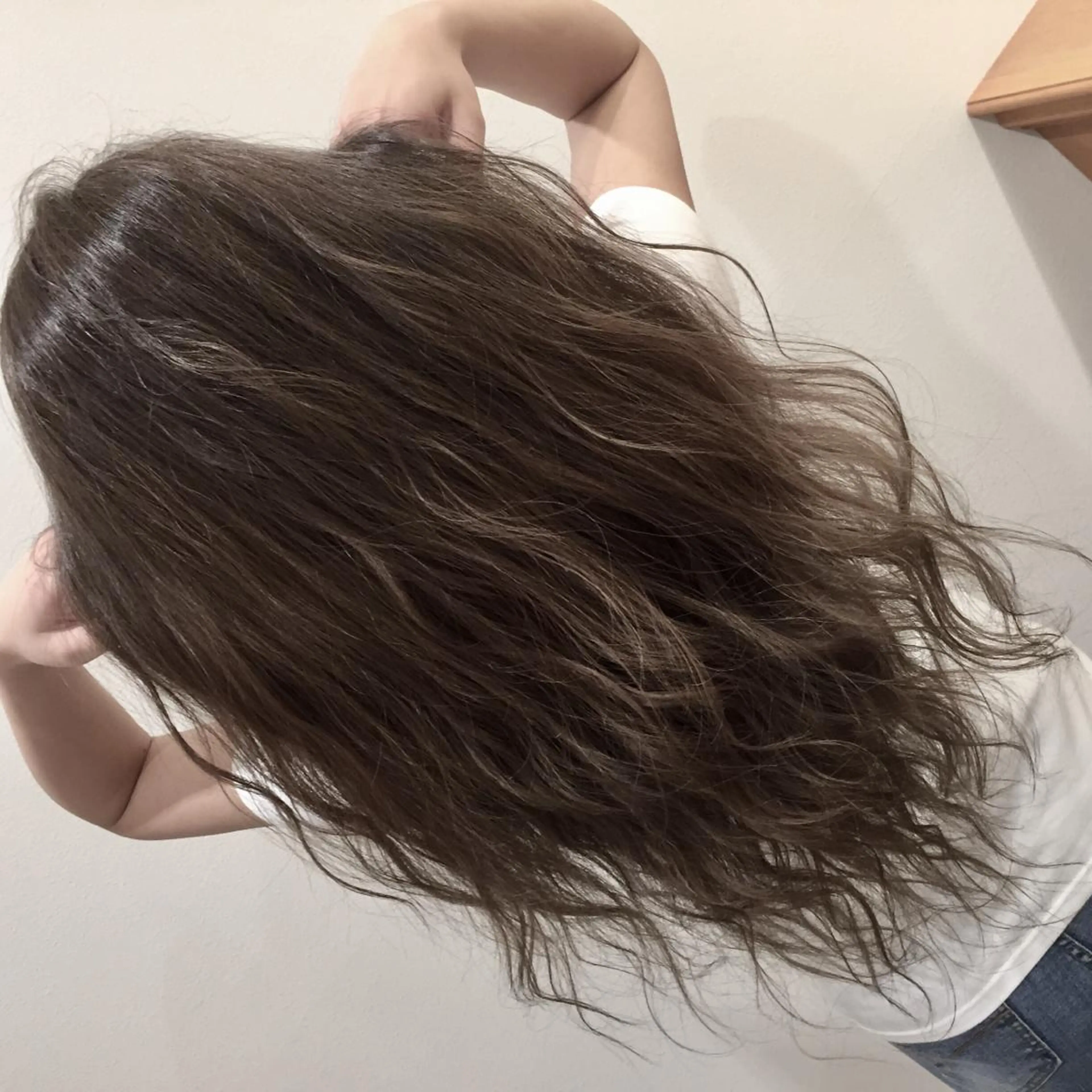 ロング カラー アディクシーカラー marshu  梅田店所属・髪質改善 透明感×韓国風のヘアスタイル