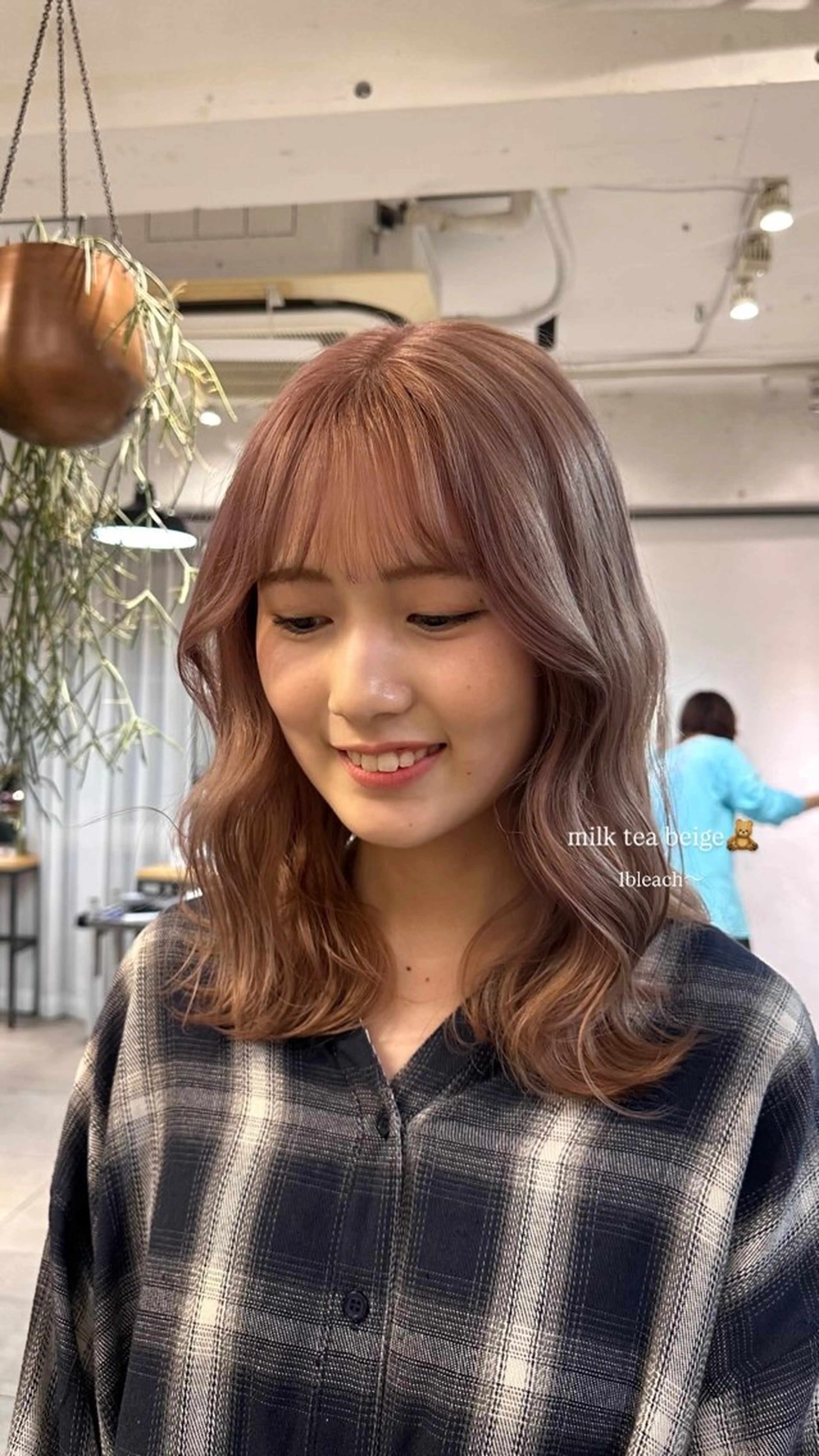 ミディアム カラー ヘアカラー Lomalia Rukaのヘアスタイル