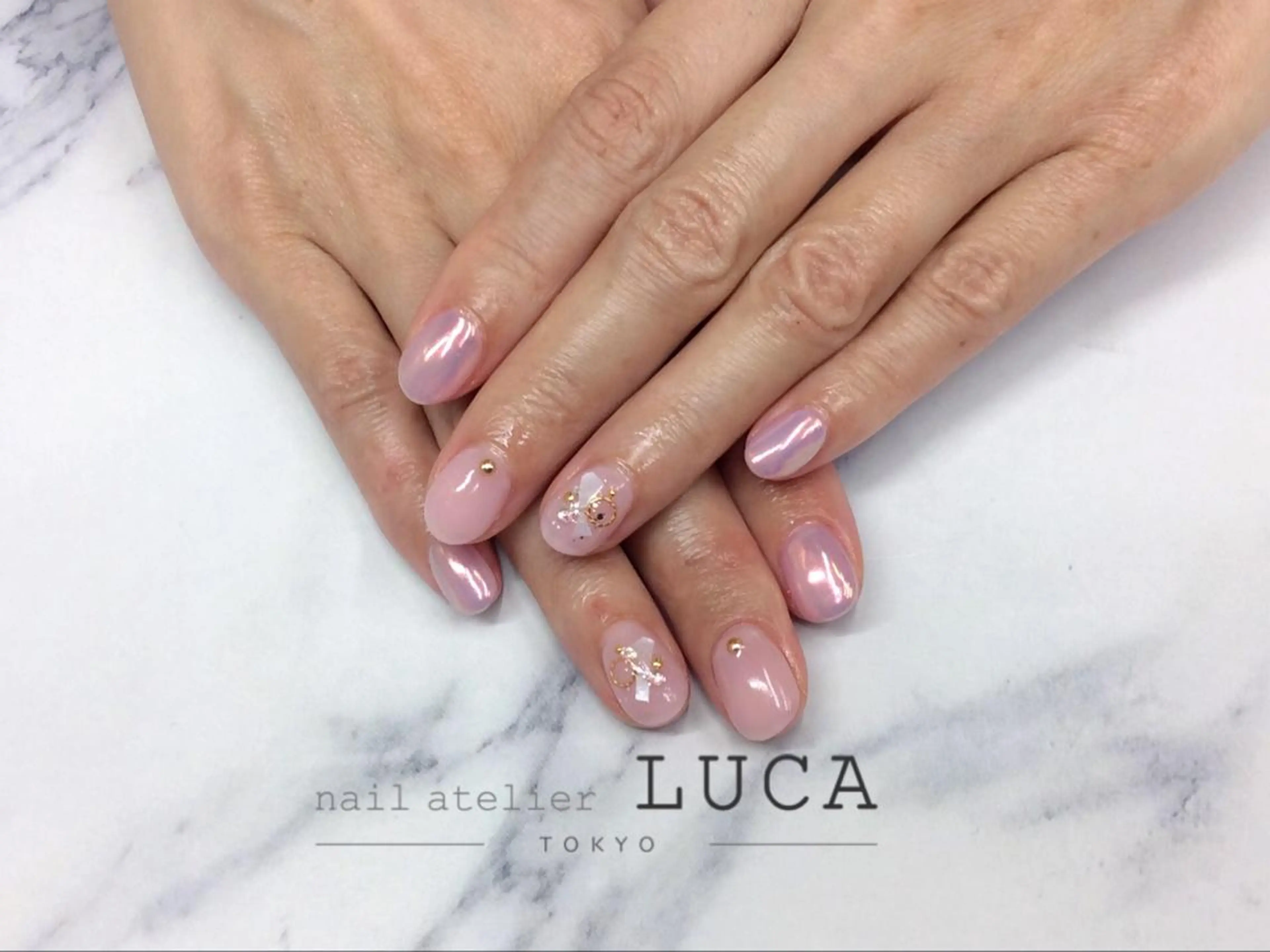 ネイル ネイルアトリエルカ スタッフのネイルデザイン