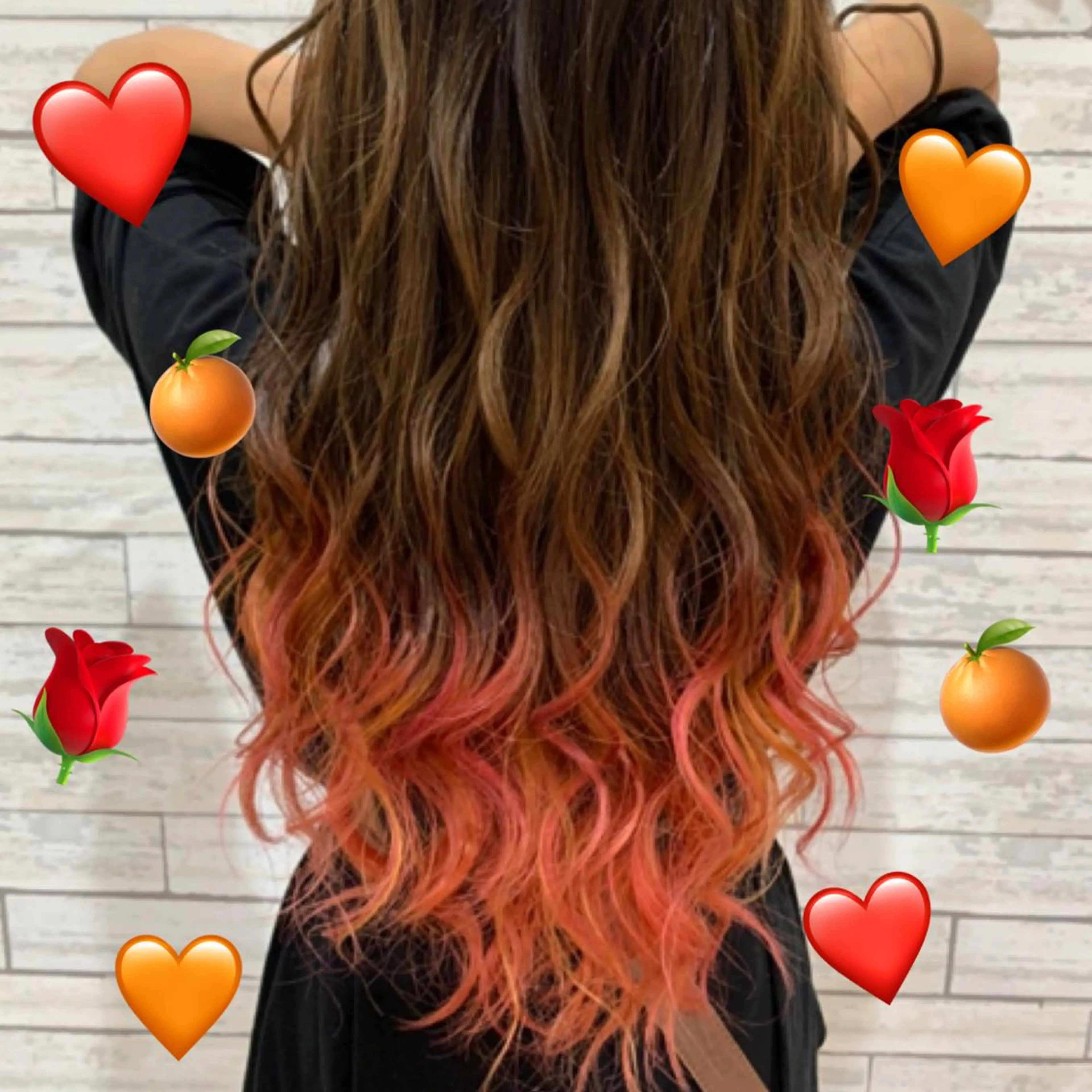 ロング カラー 【髪質改善特化】 艶髪/透明感カラーのヘアスタイル