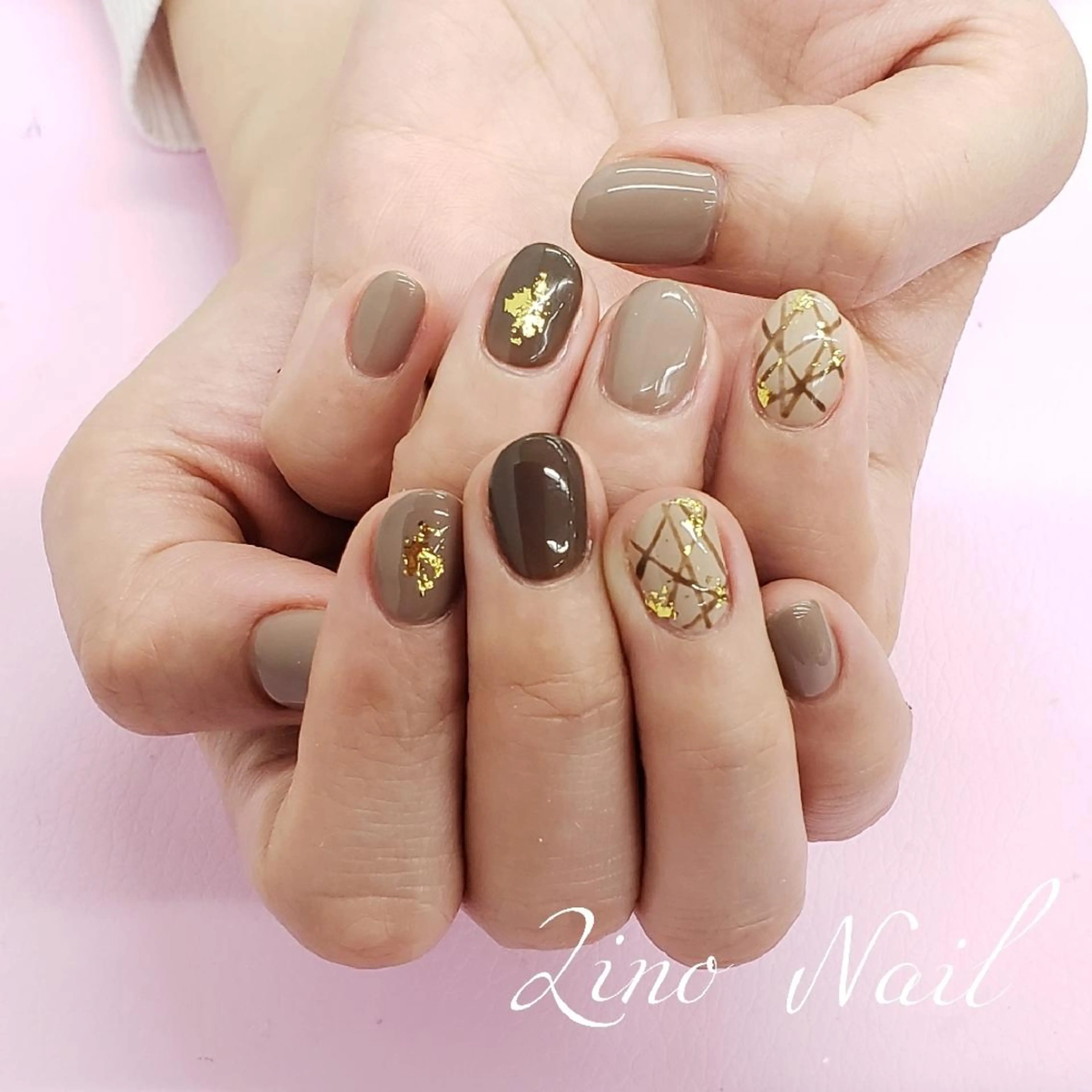 ネイル ブラウン カジュアル ジェルネイル ニュアンスネイル オフィスネイル Lino Nailのネイルデザイン