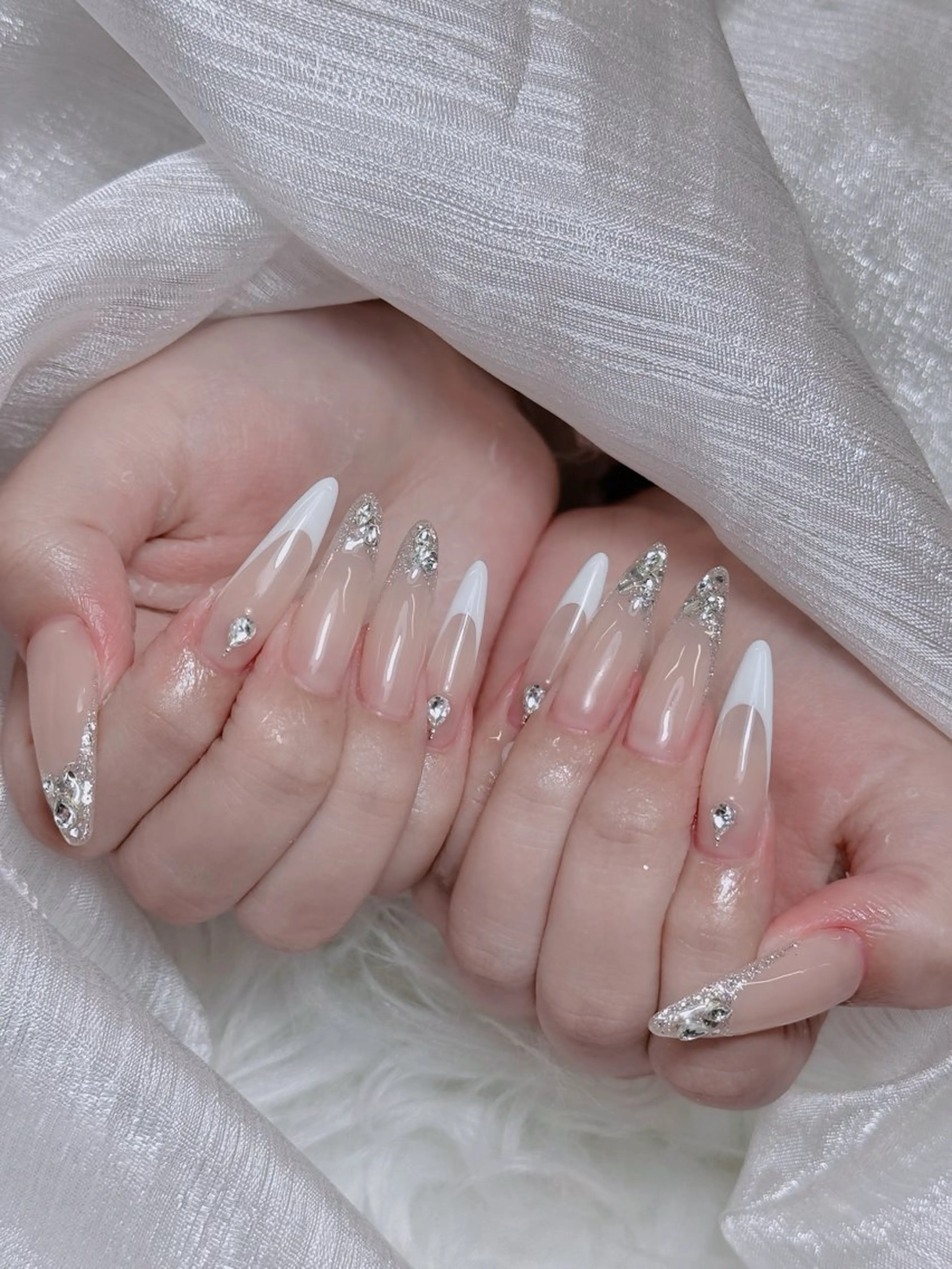 ネイル オーロラネイル チークネイル フットネイル フレンチネイル ハロウィン ハンドネイル Lumi Nail 新大久保3‘のネイルデザイン