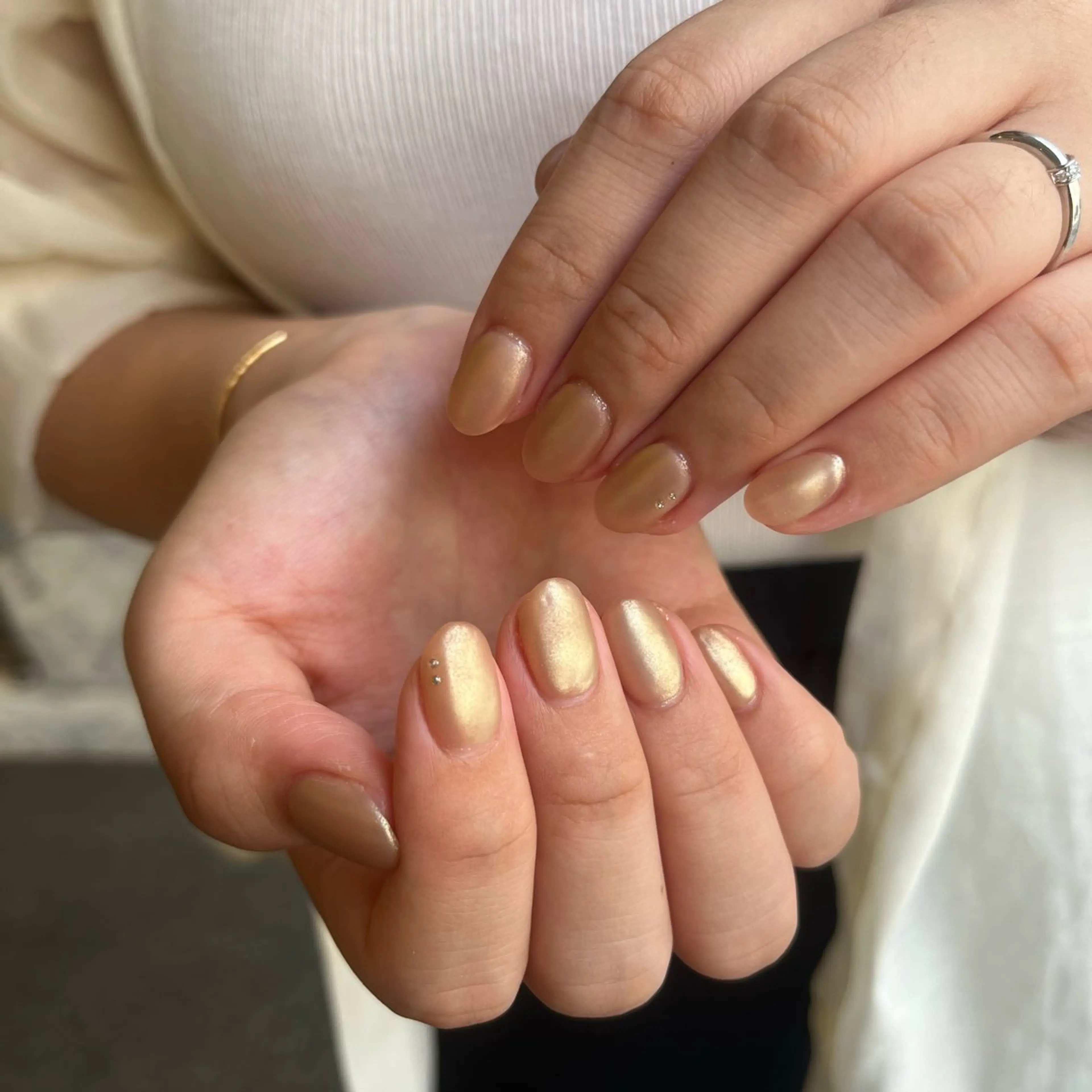 ネイル マットネイル ニュアンスネイル シンプルネイル nail&care salon soa所属・soa/美容液ケアで 自爪を育てるネイルのネイルデザイン