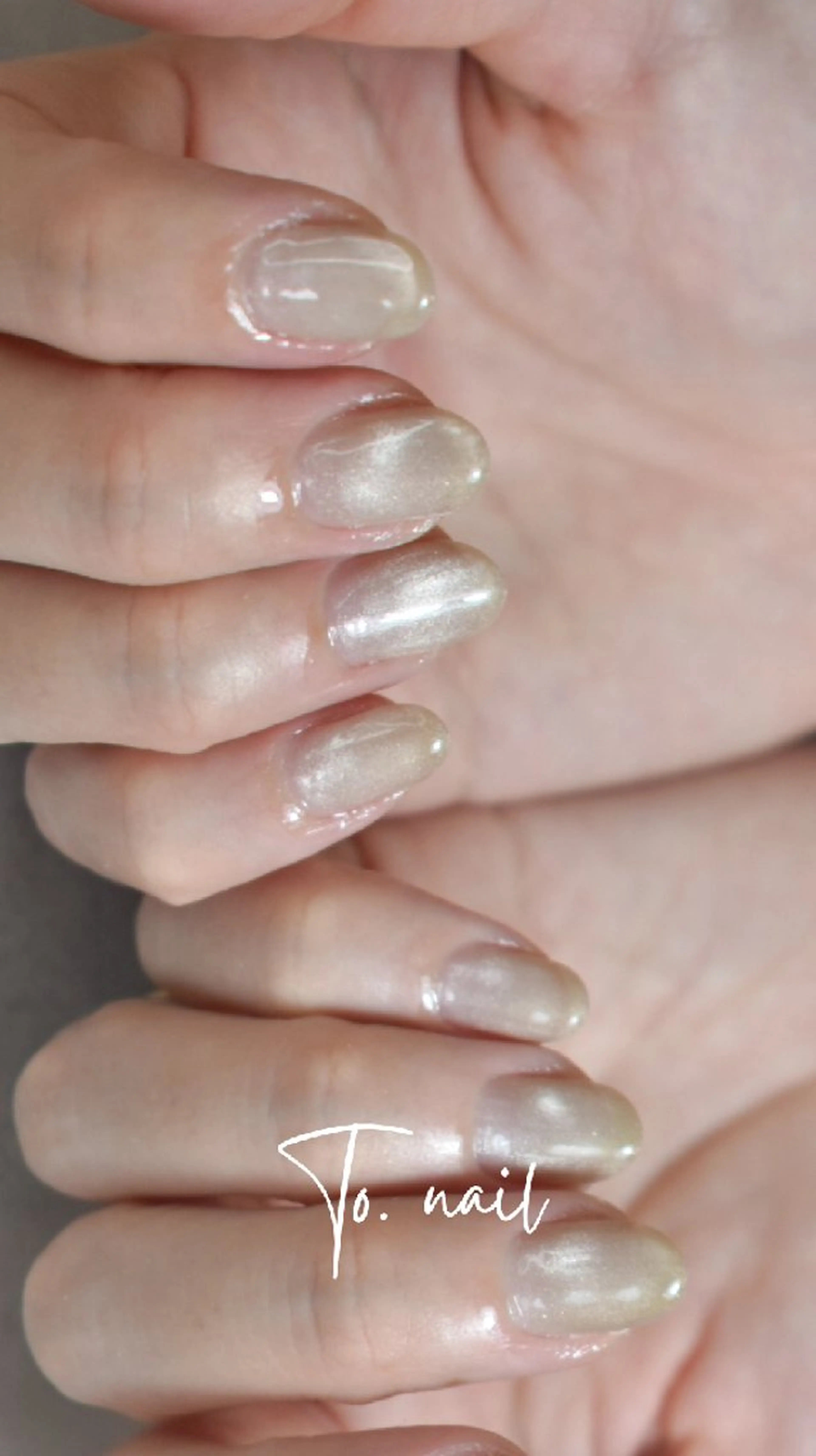 hand｜グラデーションorフレンチorマグネットの写真