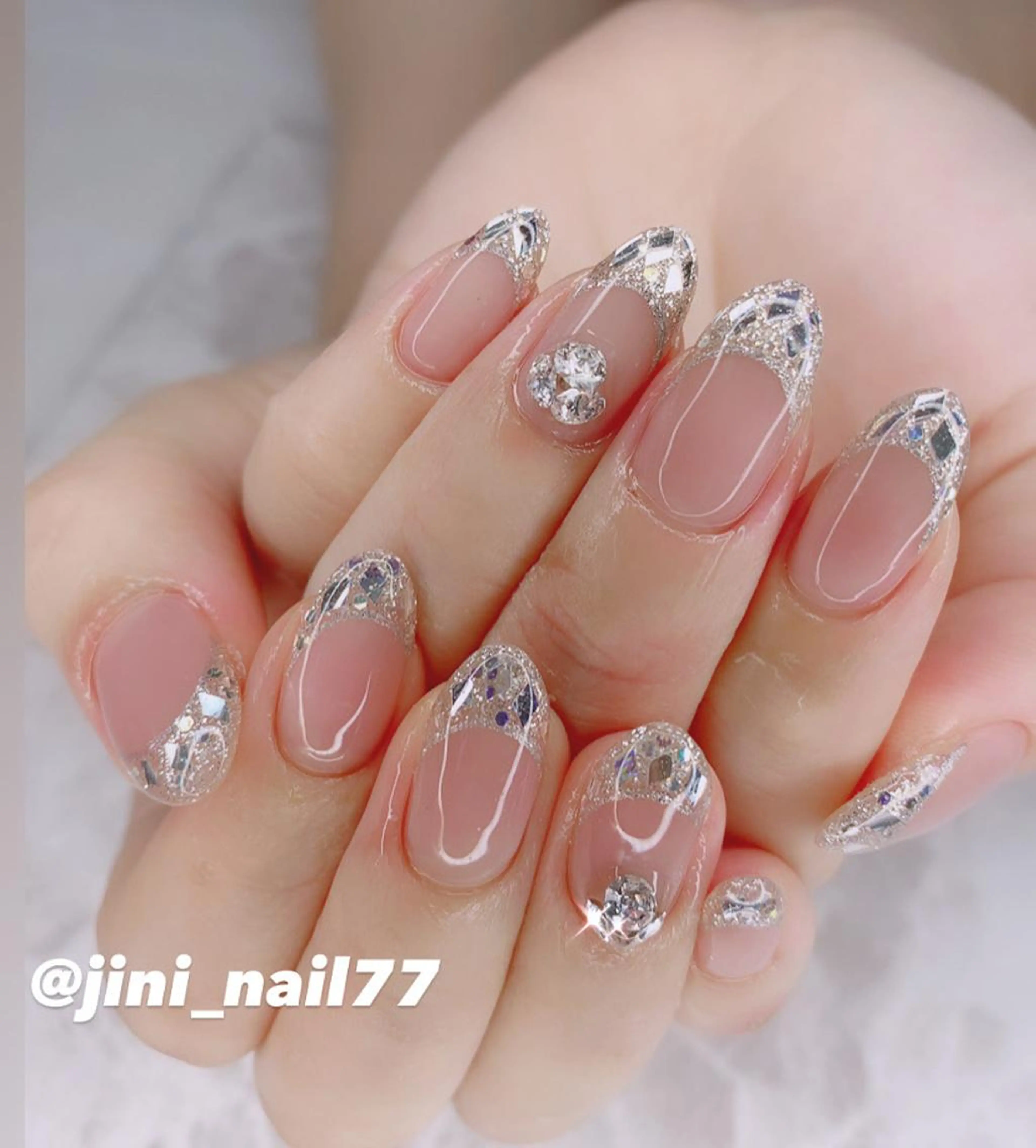 ネイル JINI NAIL所属・ジニ ネイルのネイルデザイン
