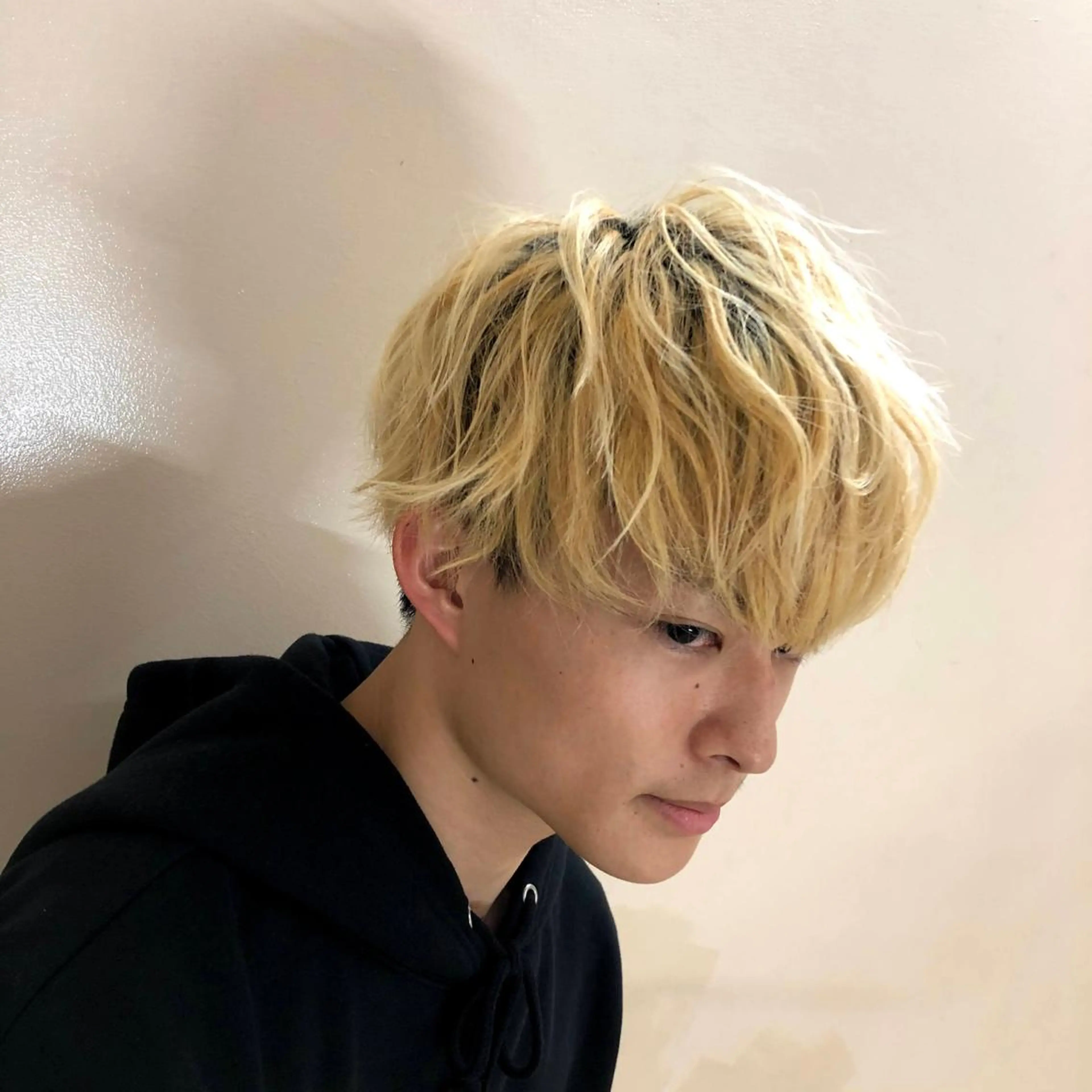 メンズ SAKURA表参道所属・切りっぱなしボブ/ デザインカラー店長のヘアスタイル