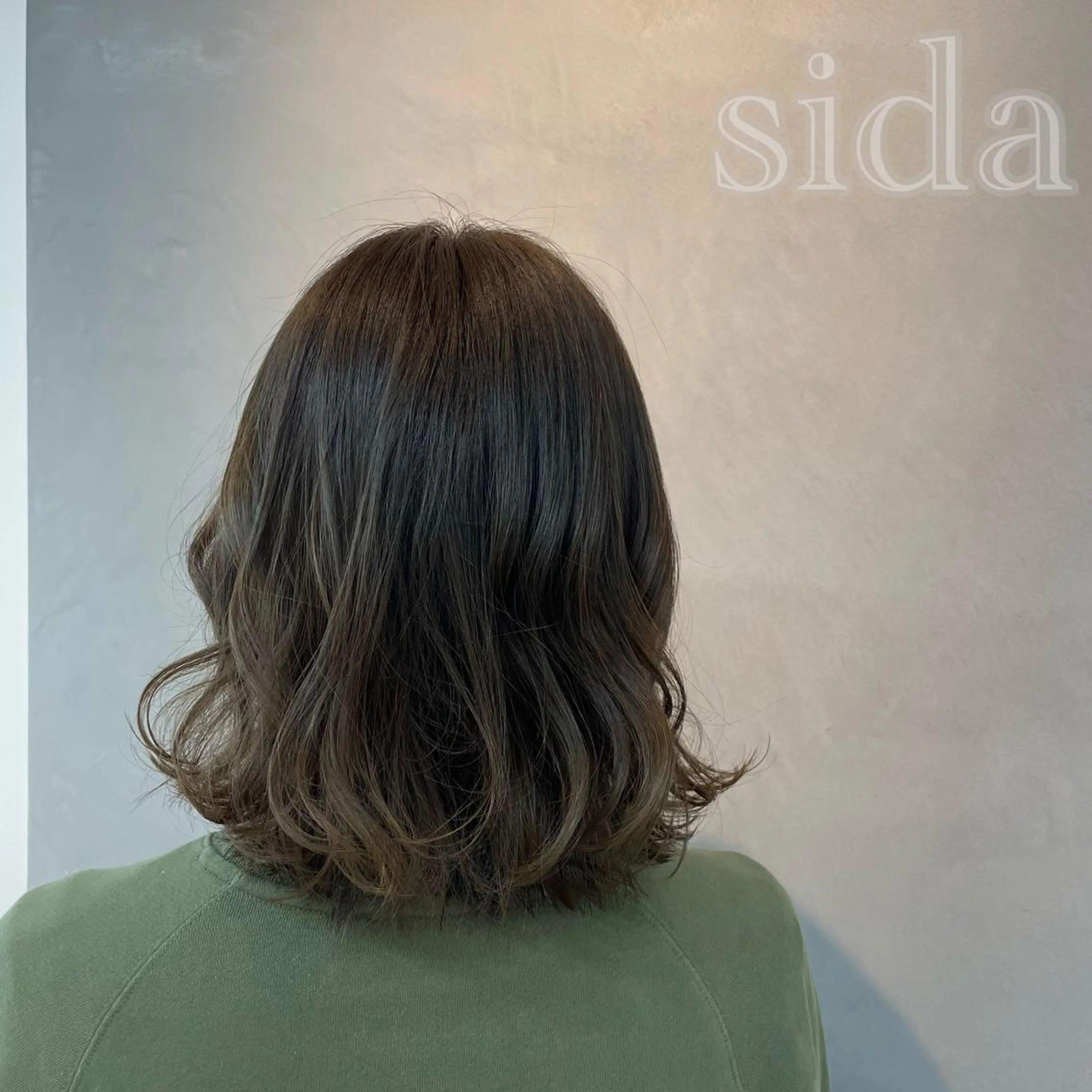 ミディアム カラー sida西院店/ 西村真夜のヘアスタイル