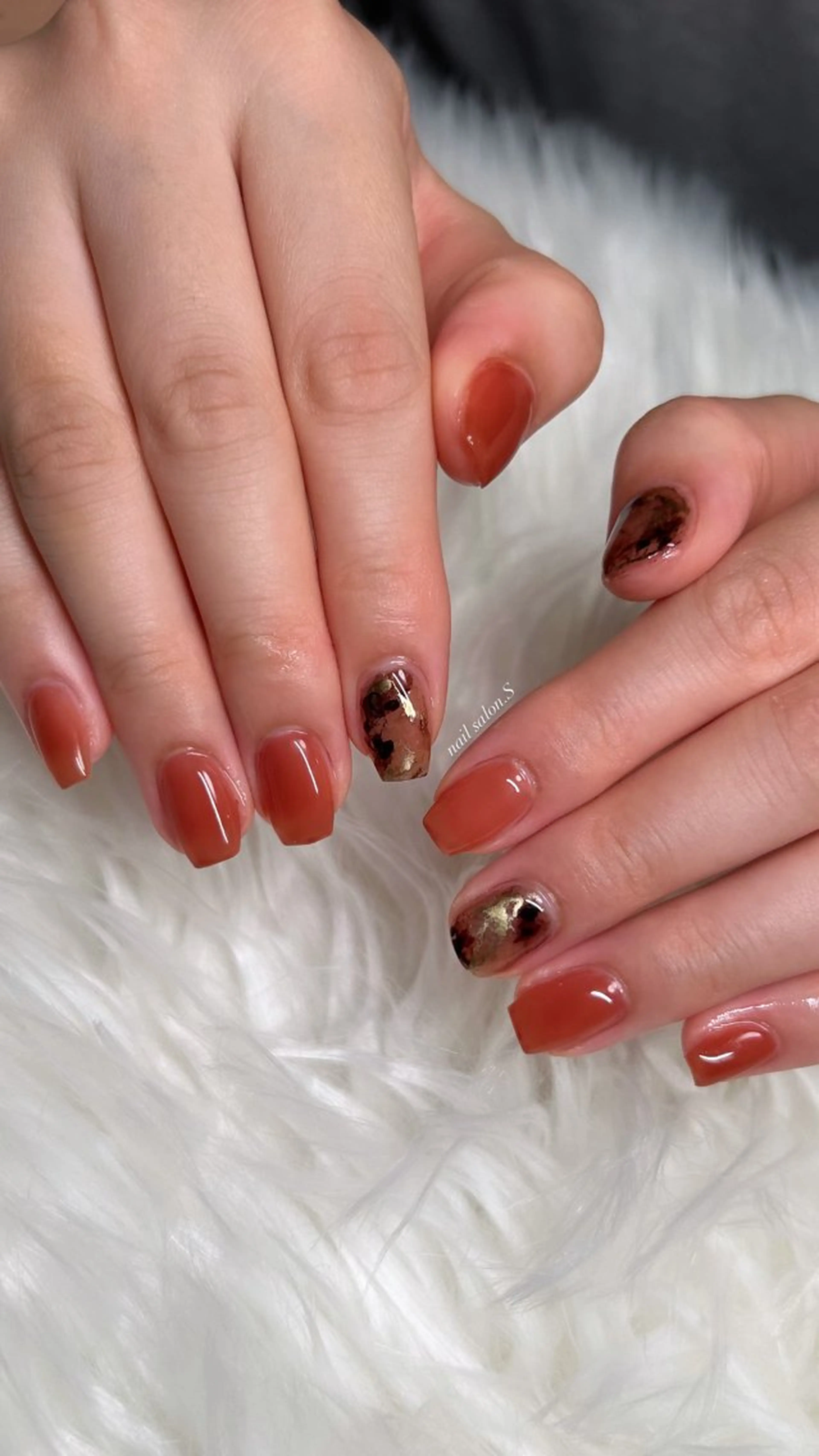 ネイル アートネイル ニュアンスネイル 関山 志乃のネイルデザイン