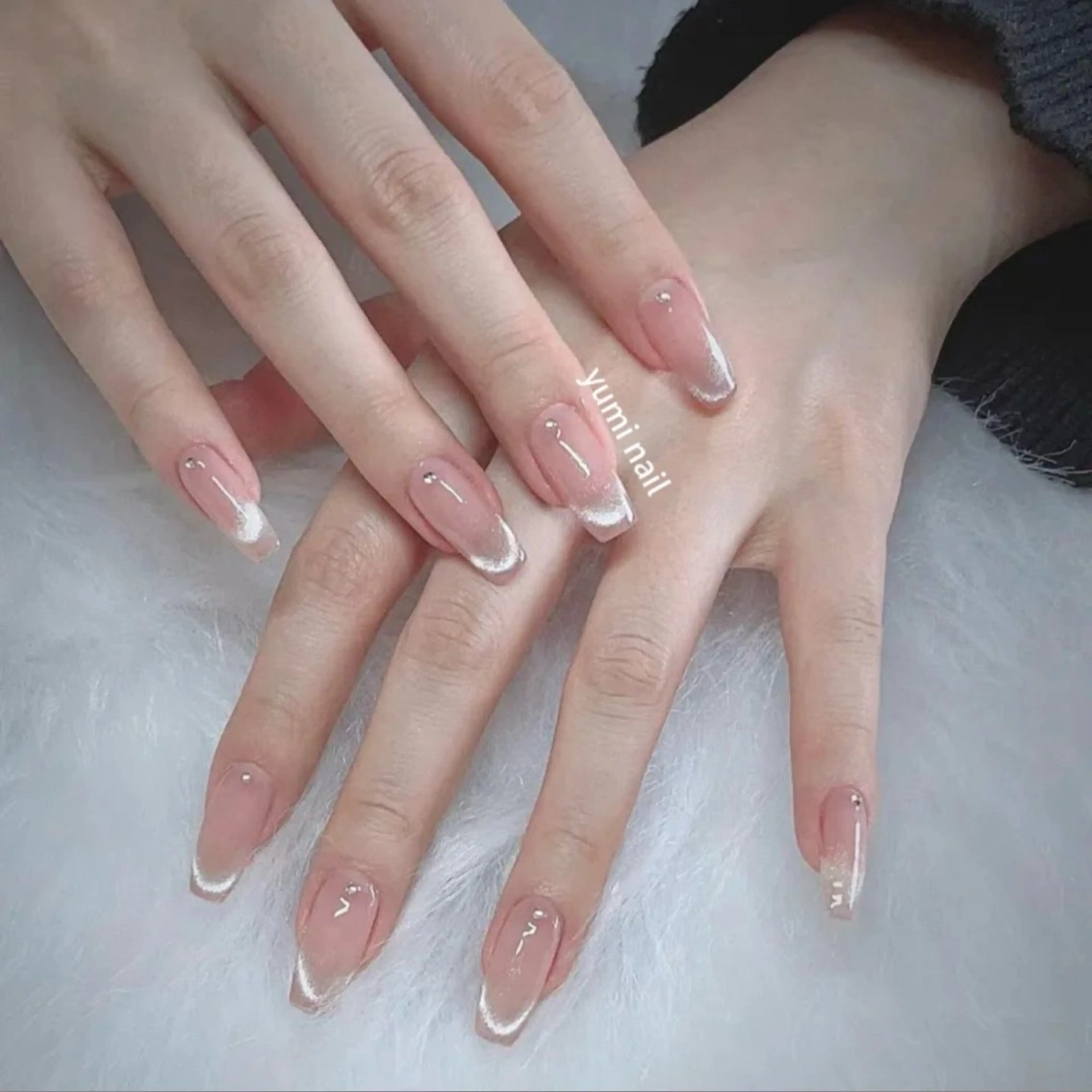 ネイル ハンドネイル ユリ🎀 デザイン長さ出し専門のネイルデザイン