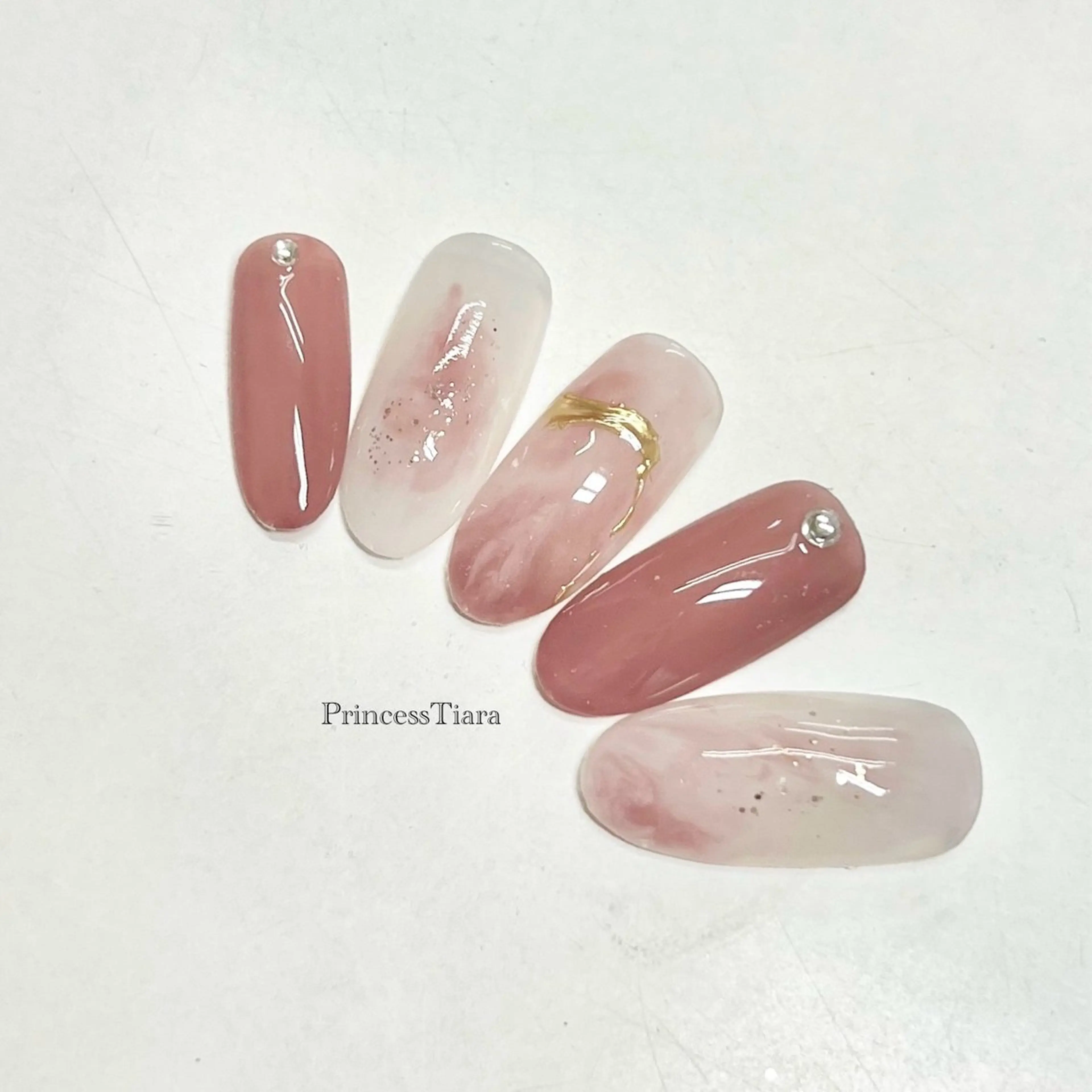 ネイル Grantulle collegeのネイルデザイン