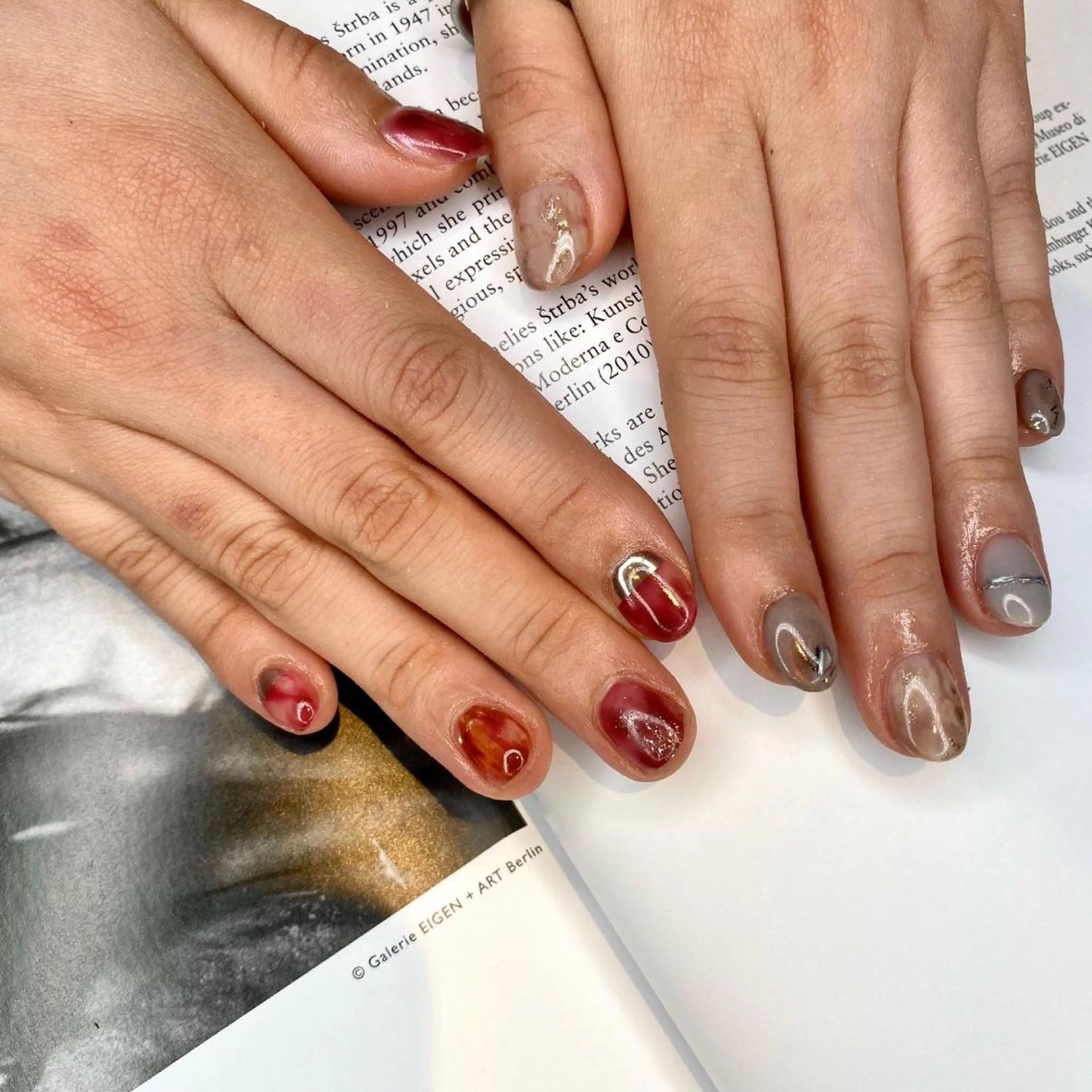ネイル ボルドー シルバー nable.所属・望月 実莉のネイルデザイン