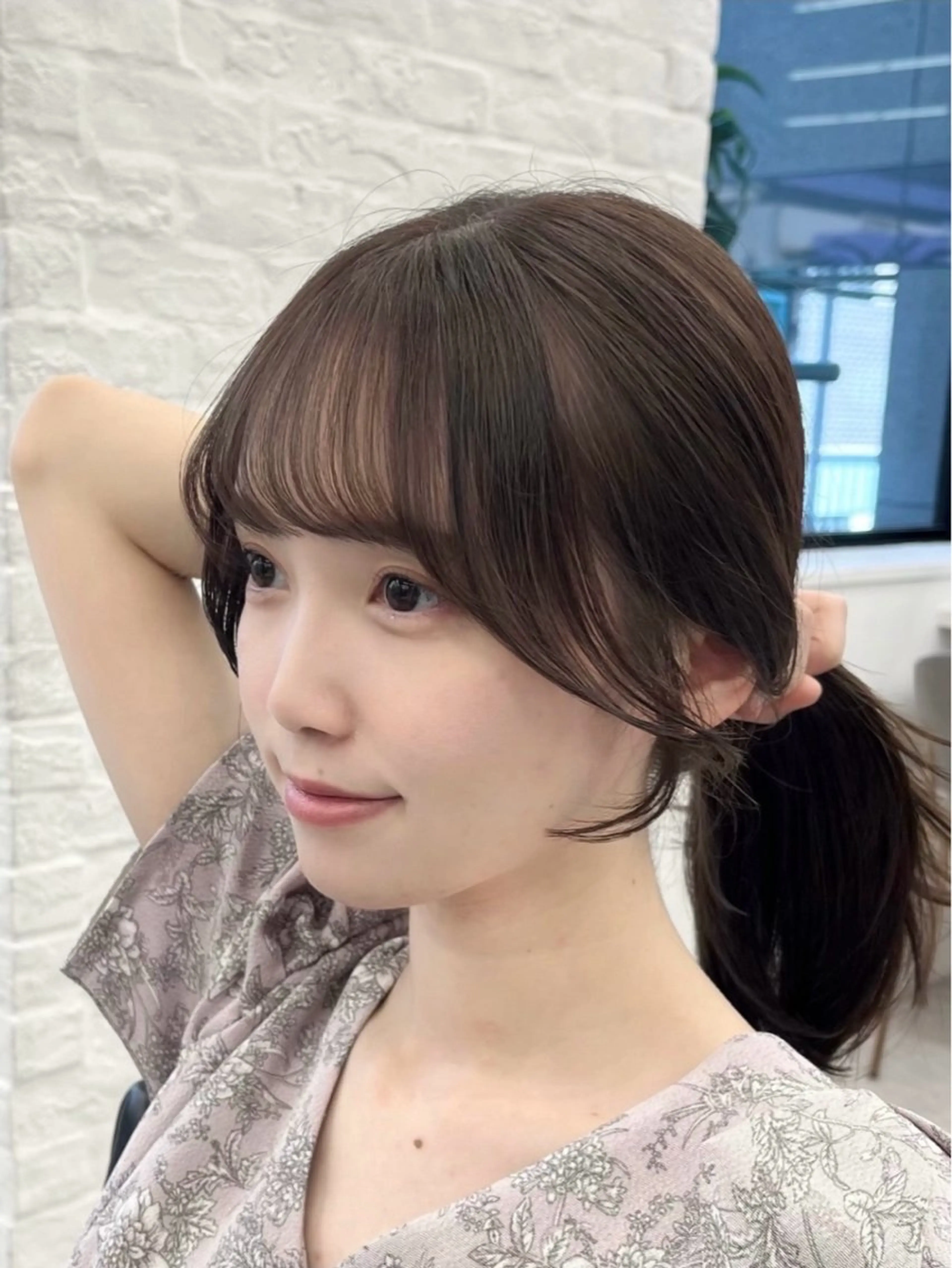 セミロング カラー パーマ ヘアアレンジ イルミナカラー 髪質改善 韓国風ヘア レイヤーカット 縮毛矯正 韓国ヘア×顔まわり 🇰🇷和知拓郎のヘアスタイル