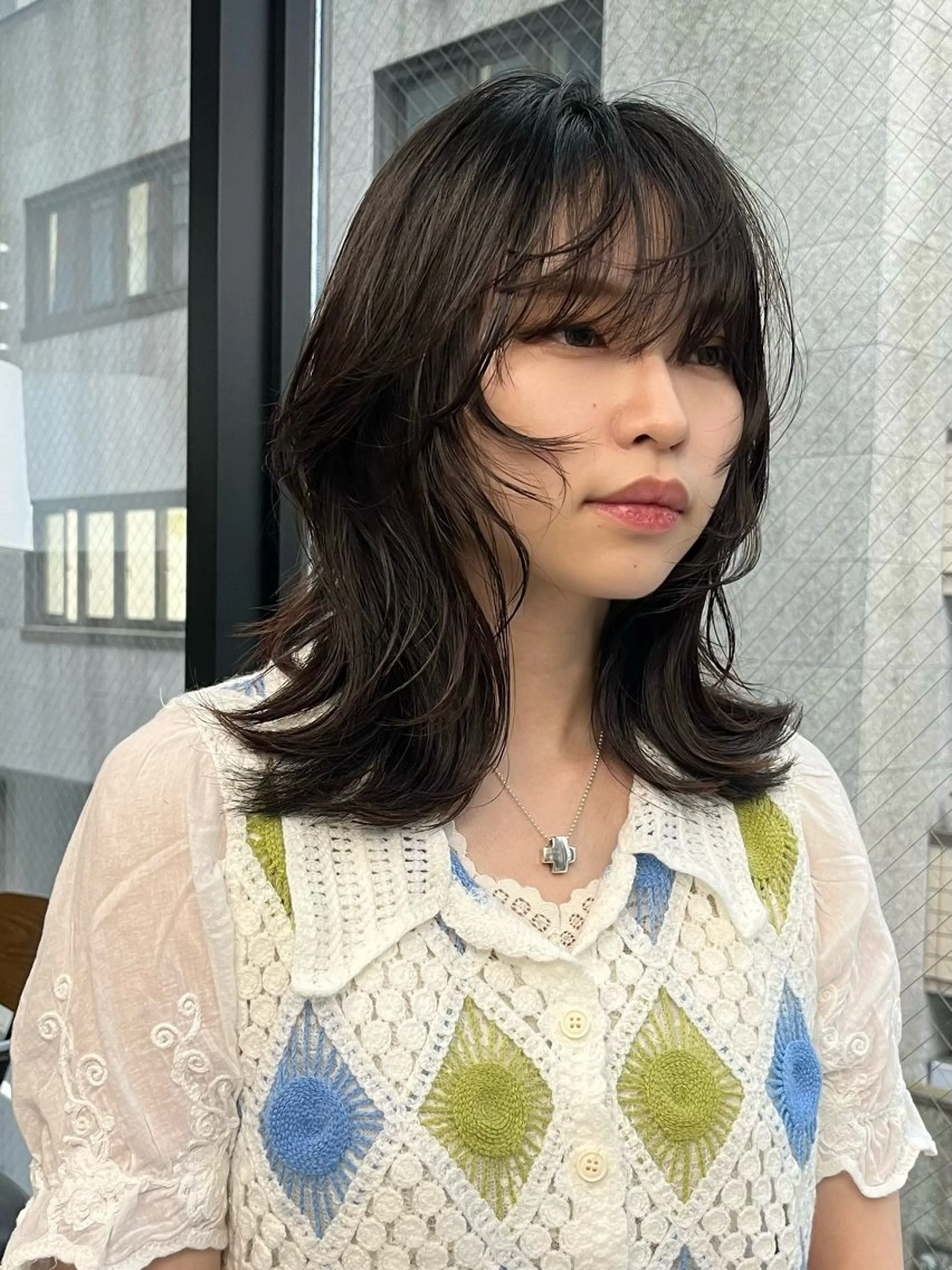 セミロング カラー グレージュ オリーブグレージュ オリーブグレー 顔周りカット レイヤーカット カット ヘアカラー ウルフ/レイヤー ⚡️ITSUKU⚡️のヘアスタイル