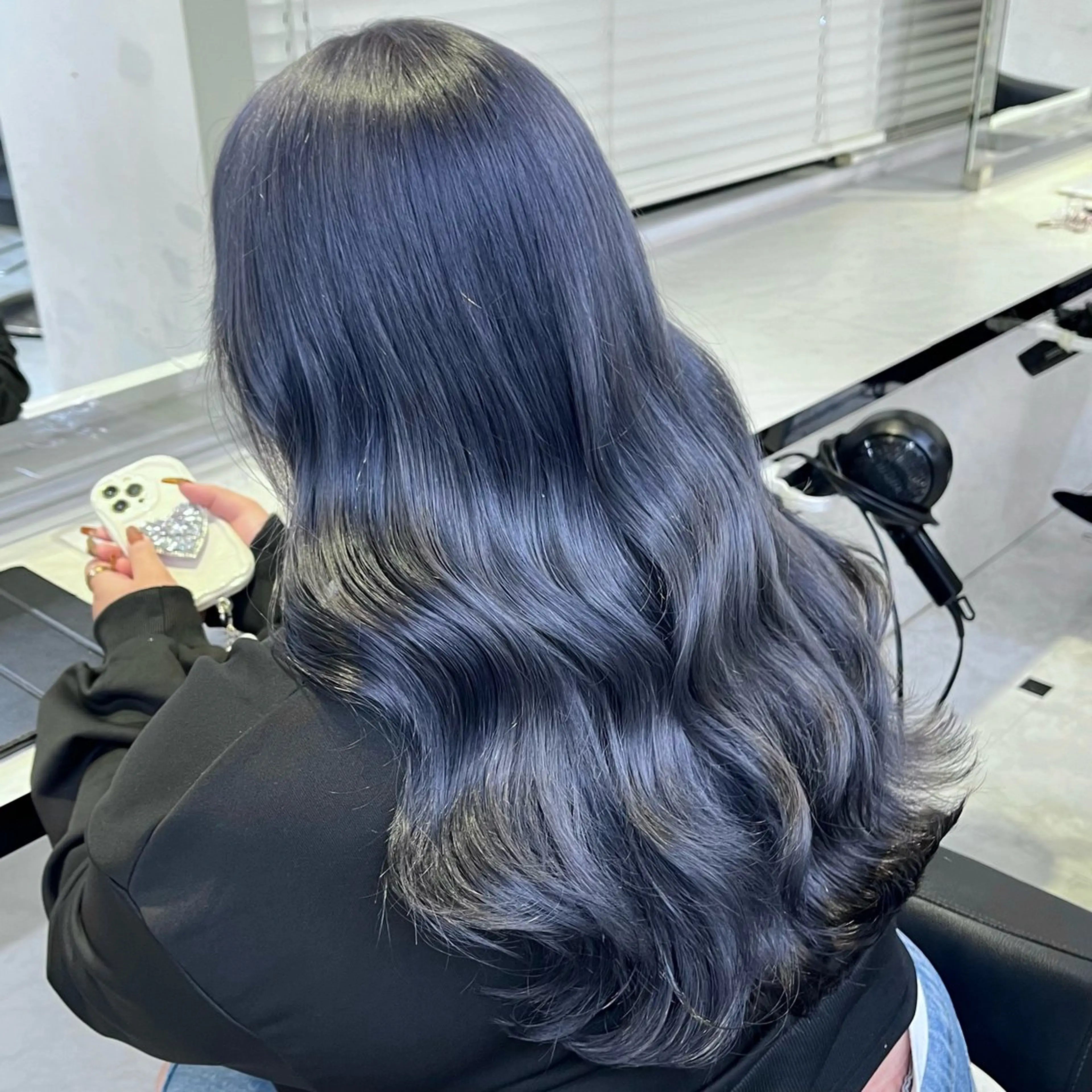 セミロング カラー ヘアアレンジ 透明感カラー 🍒透明感カラー🌨 🥕ハイトーンカラーのヘアスタイル