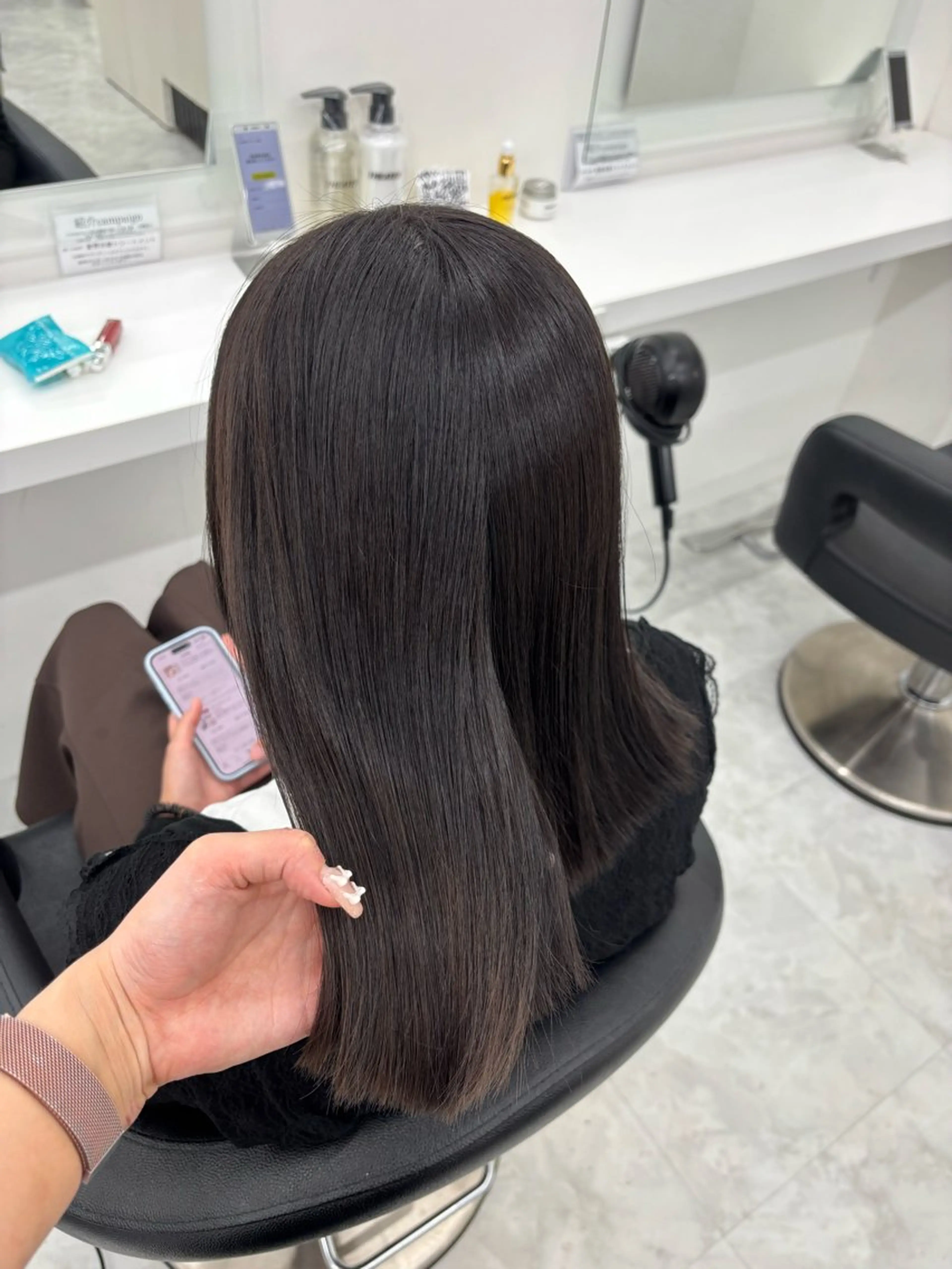 カラー ヘアカラー トリートメント かわいい艶髪🤍 れいな🤍のヘアスタイル