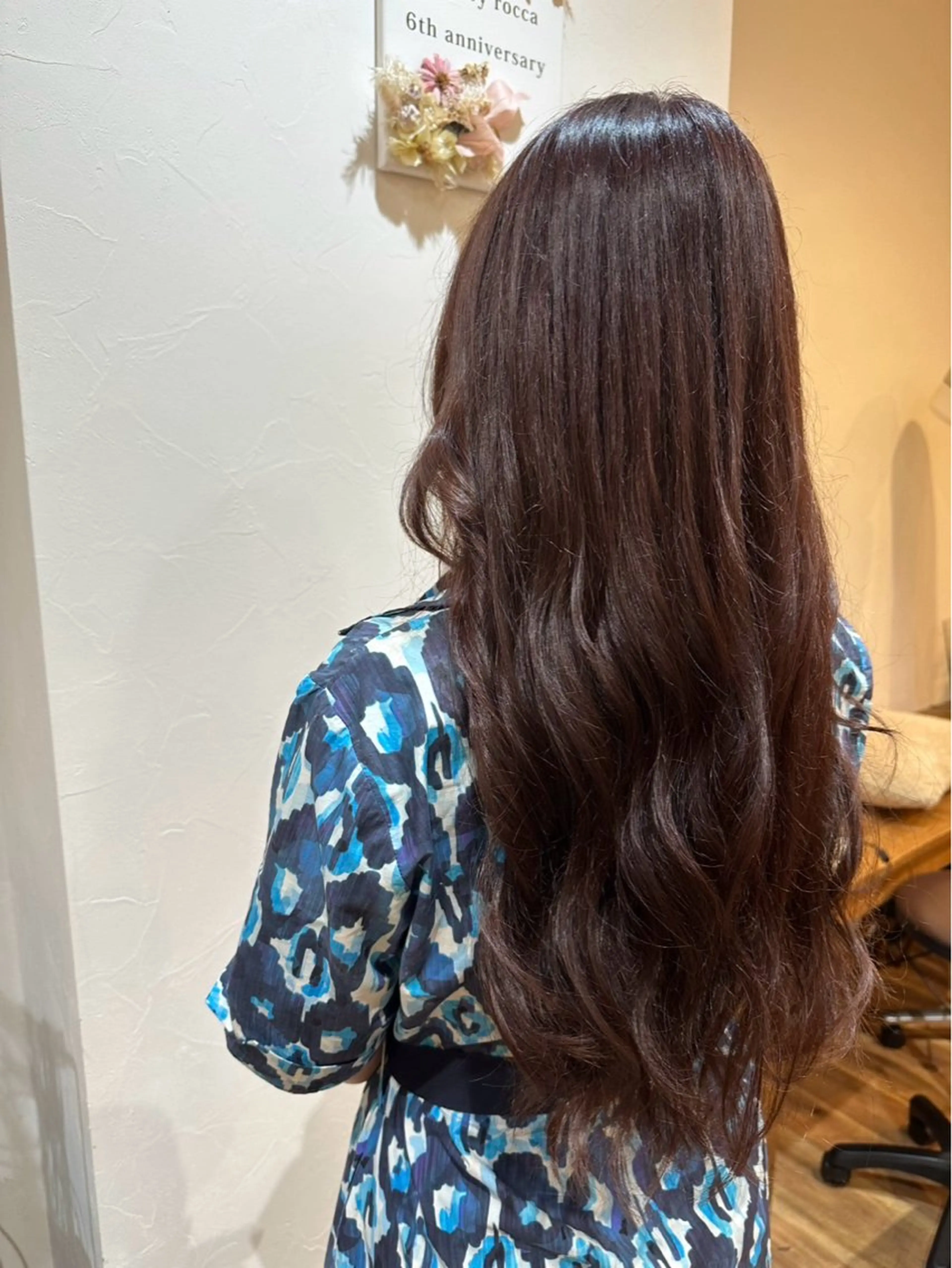 ロング ヘアカラー おじま もえのヘアスタイル