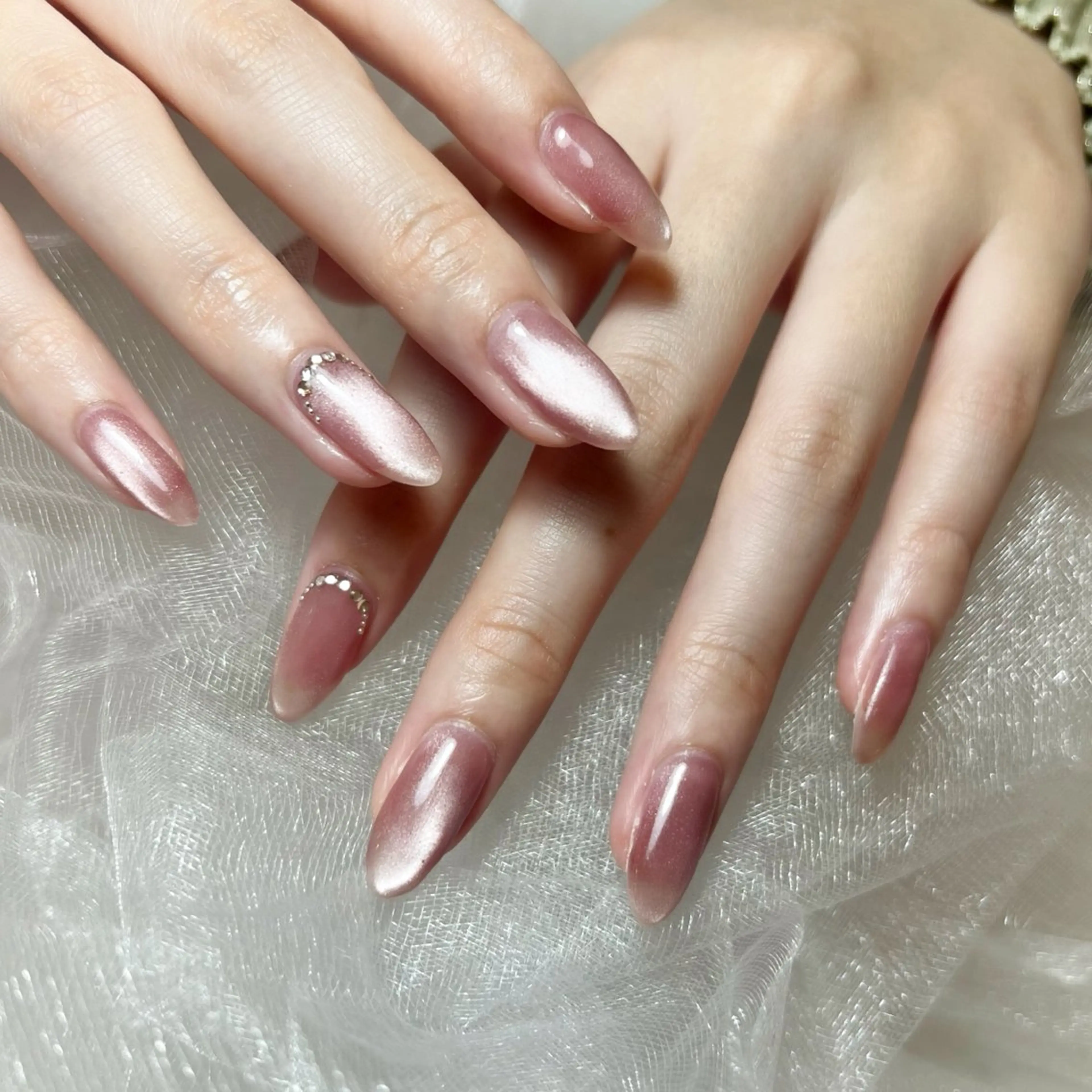 ネイル マグネットネイル ハンドネイル Lili nail所属・Lilibeauty salonのネイルデザイン