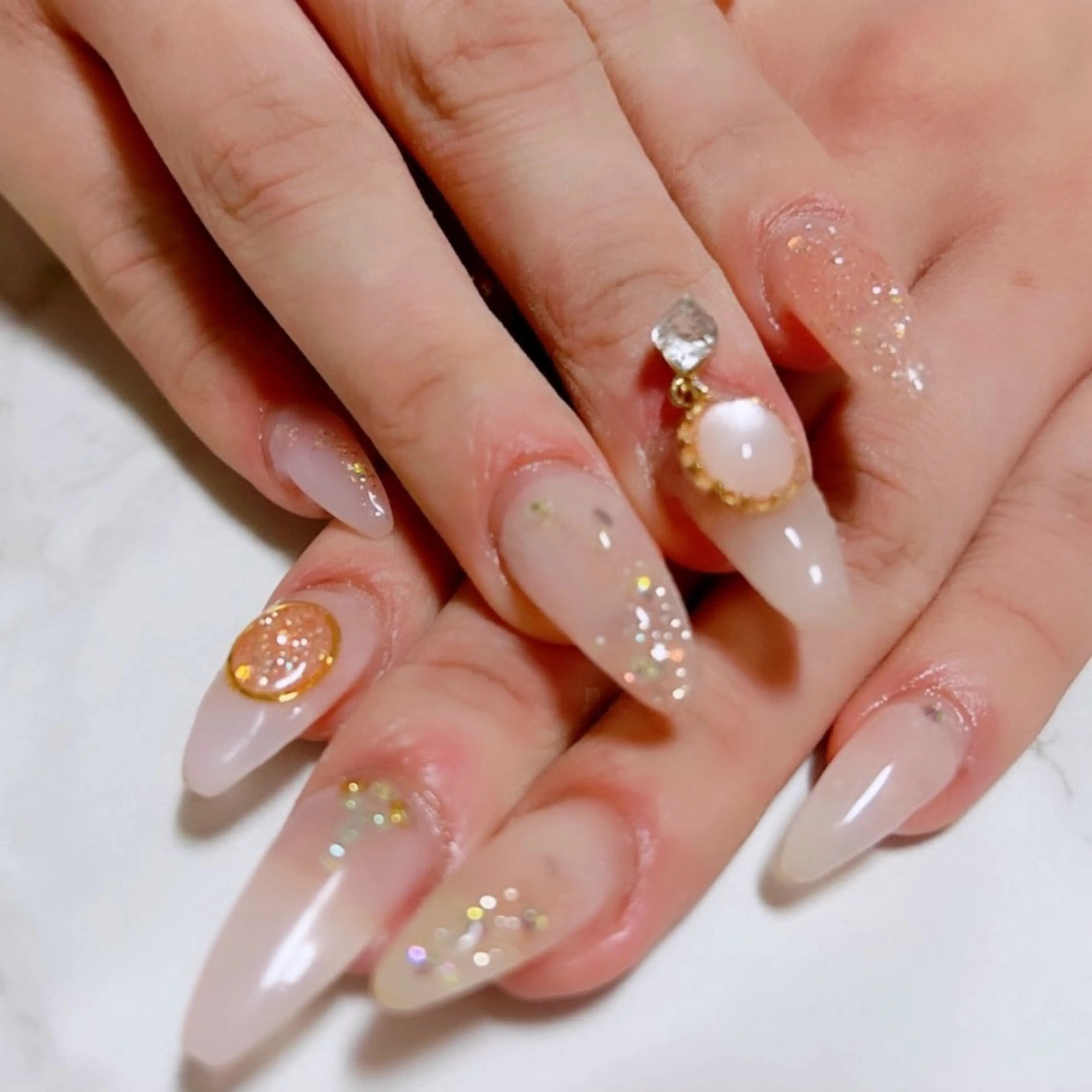 ネイル 長さ出し ネイルチップ ハンドネイル CherieNail 💗manaのネイルデザイン