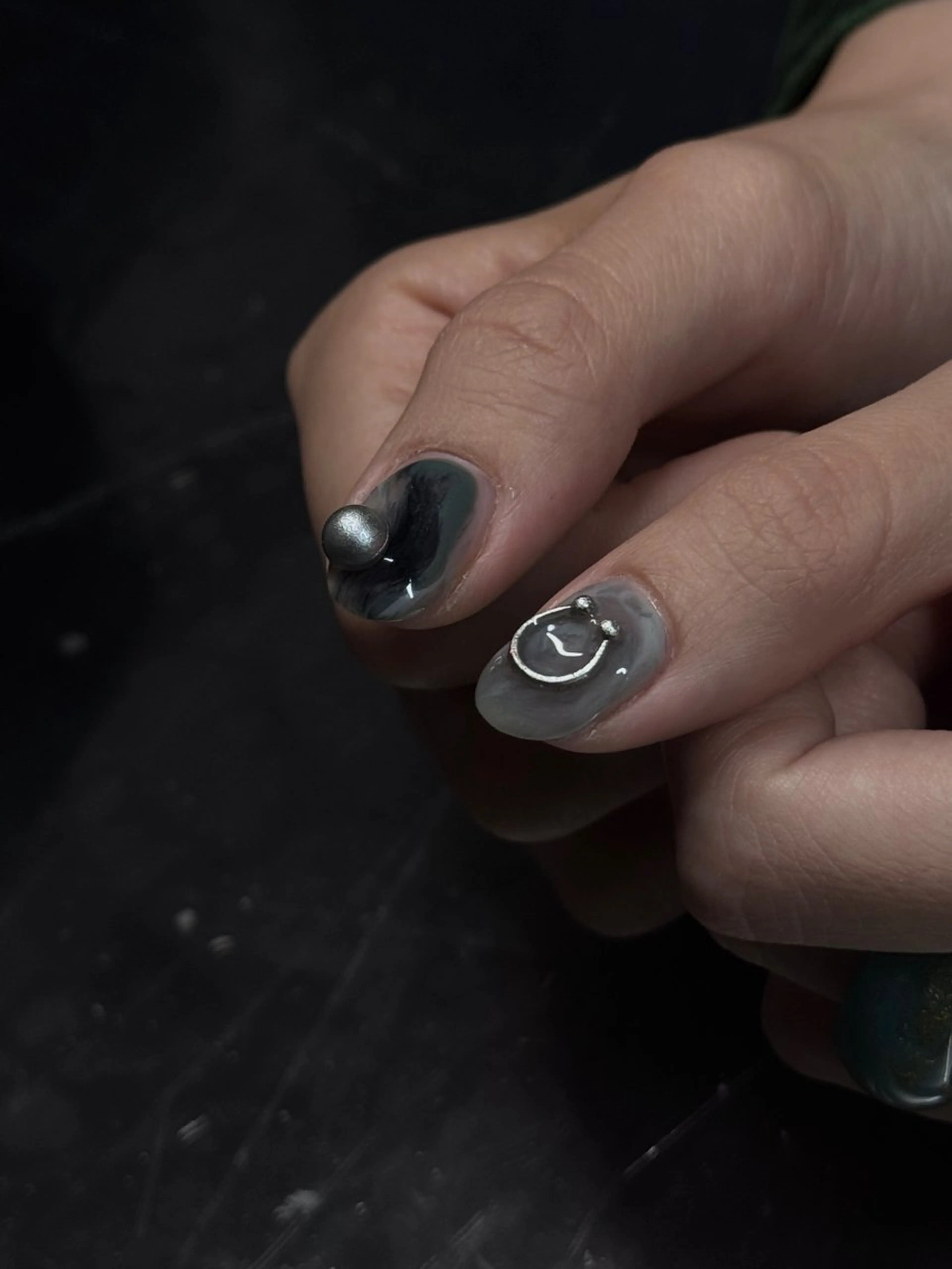 ネイル Be Colorful 新宿店所属・岩井 柚樹のネイルデザイン