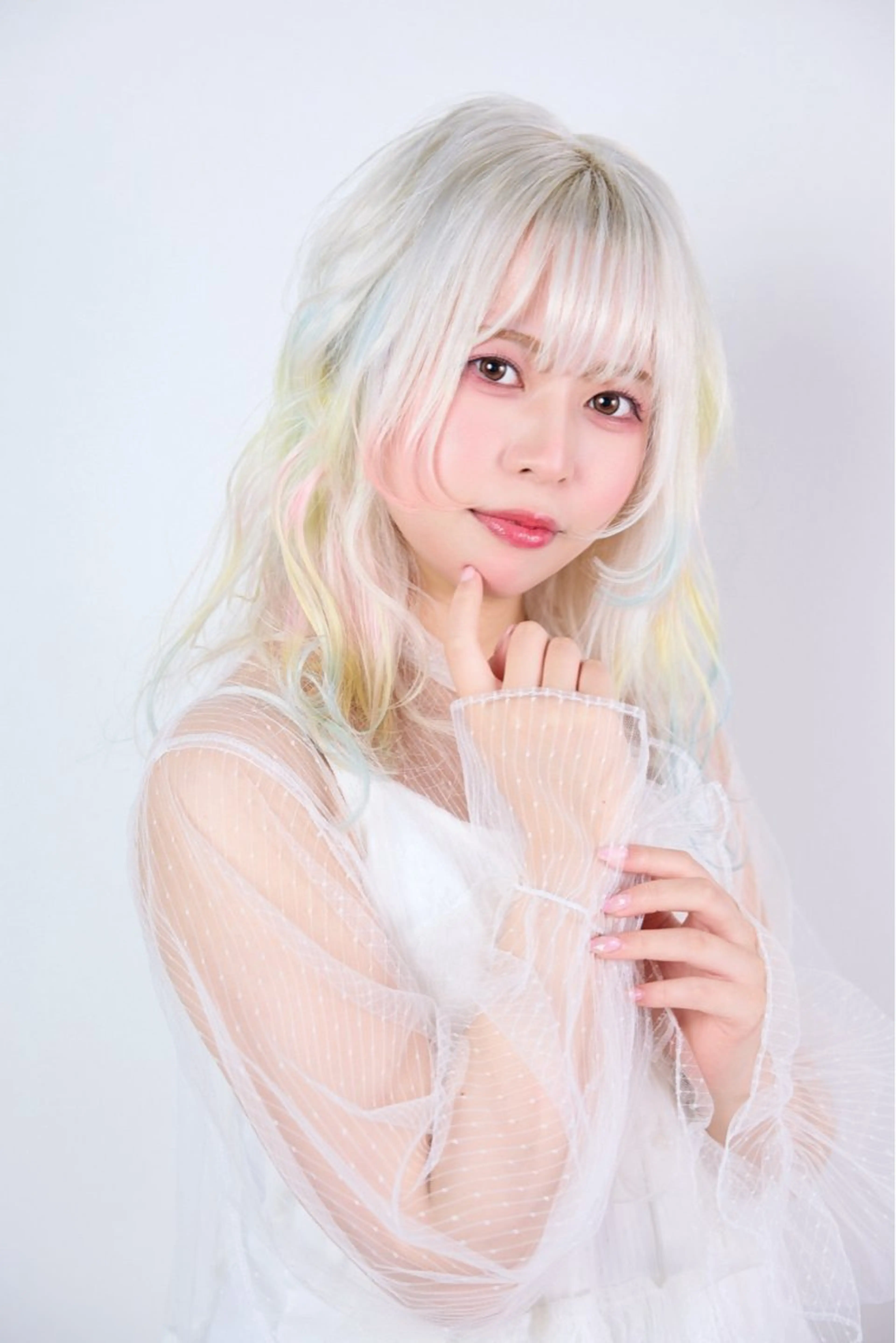ロング カラー デザインカラー 🫧ブロンド /寒色系🫧れいのヘアスタイル