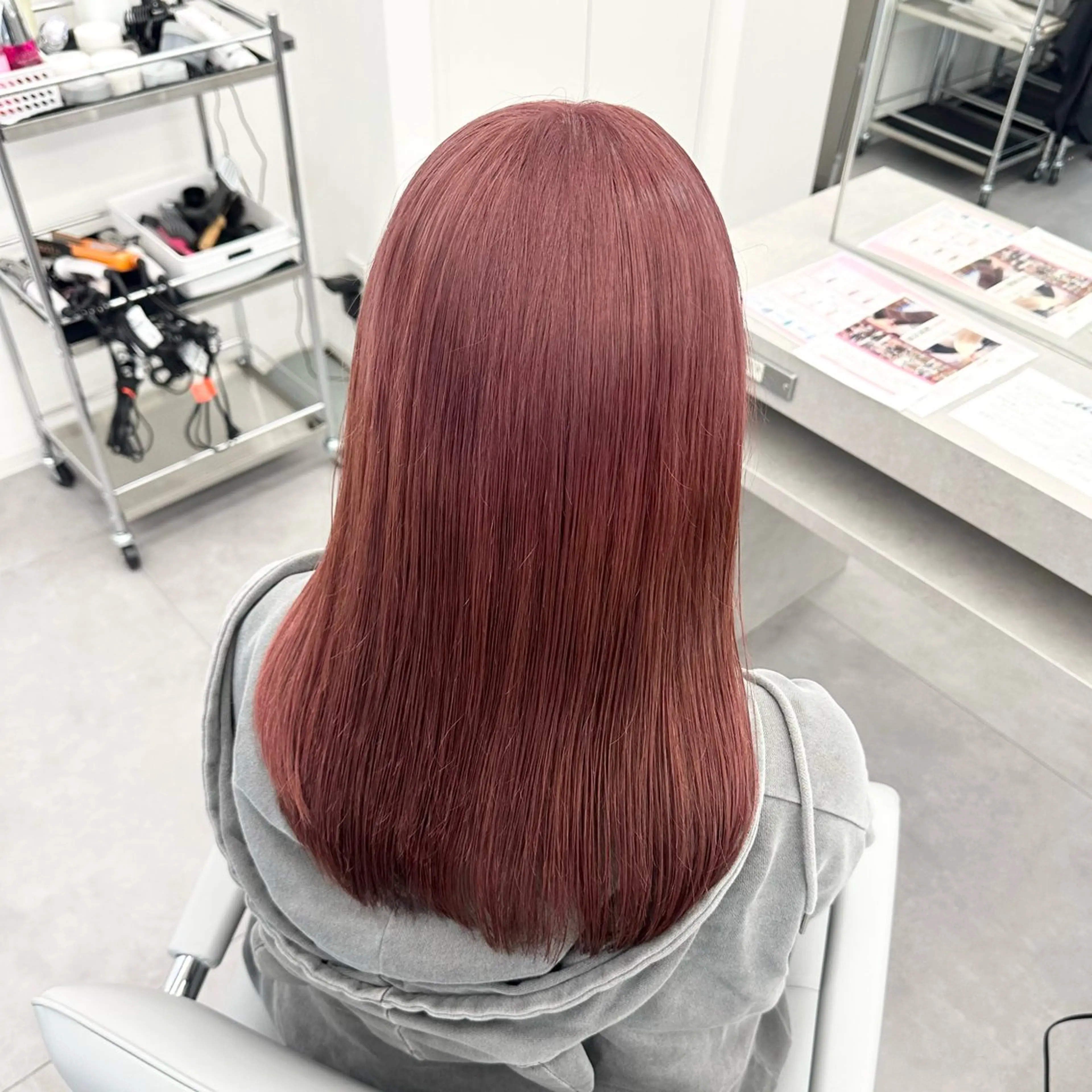 セミロング カラー ピンクカラー ヘアカラー 🎀‪ピンクベージュ 🎀レイヤーmikuのヘアスタイル
