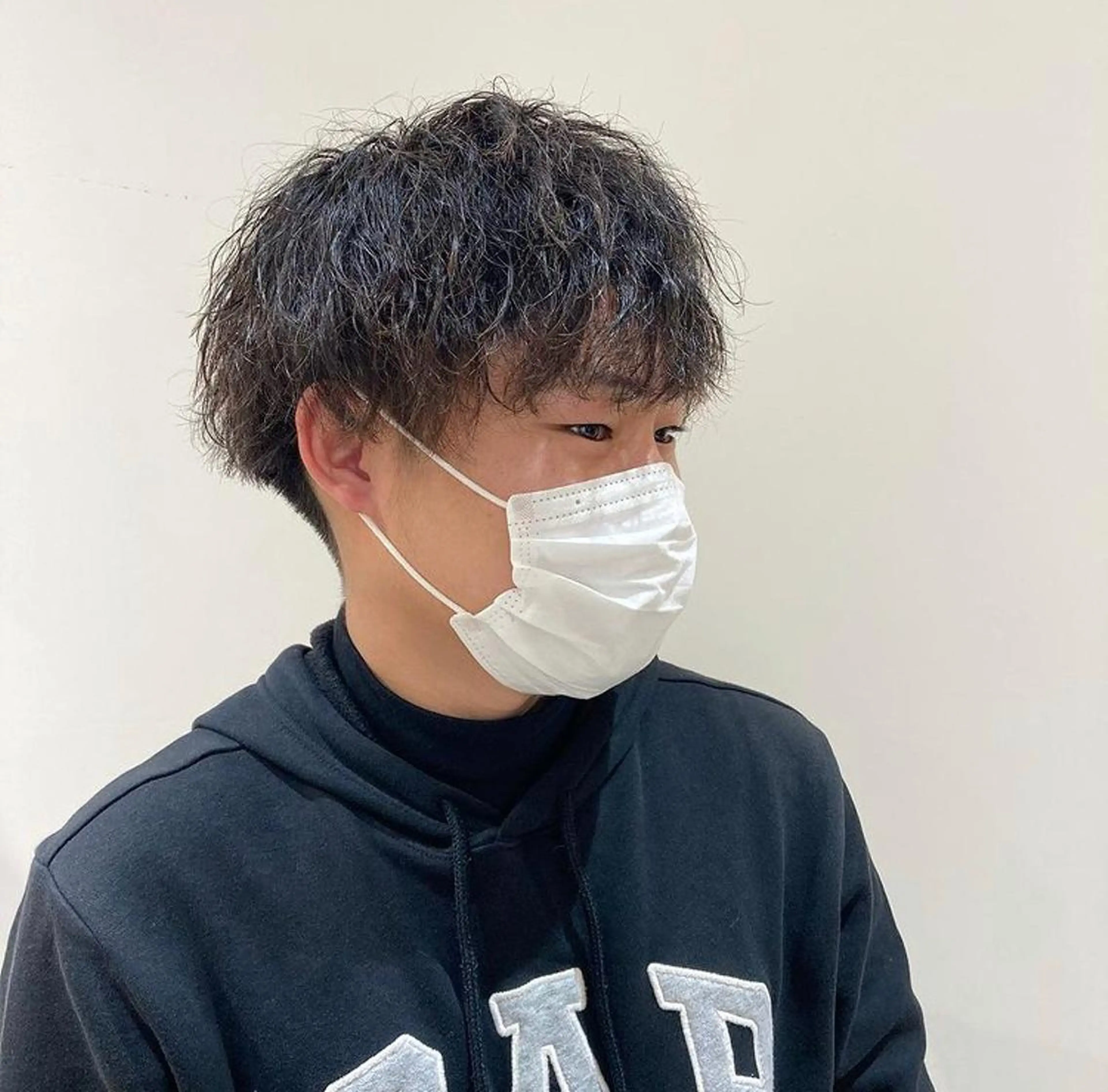 ショート パーマ メンズ icie所属・大阪ヴィーガンサロン KANAKOのヘアスタイル