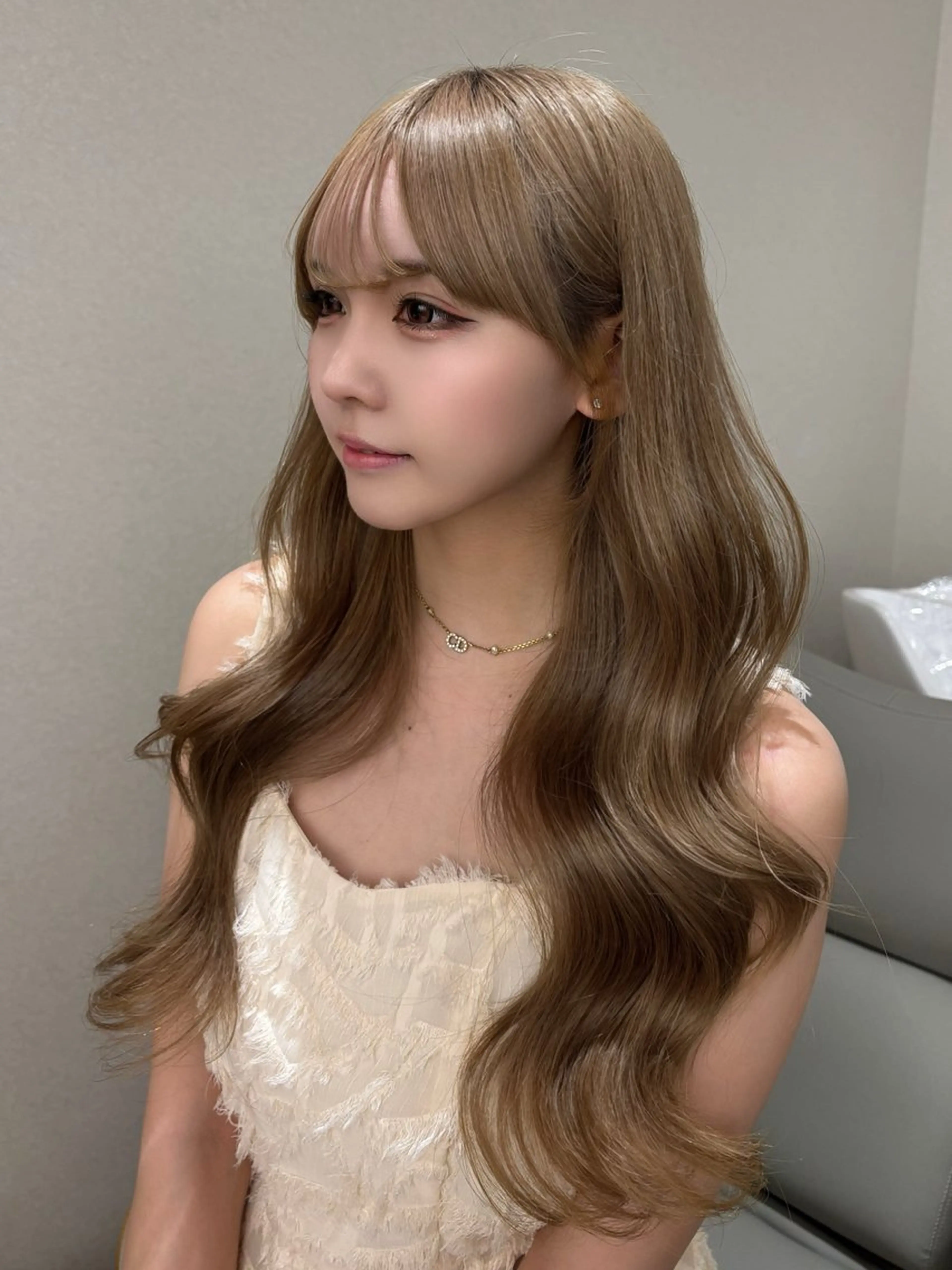 ロング 天使の羽バング・フェザーバング カット COA所属・なかうち　けい COA GINZAのヘアスタイル