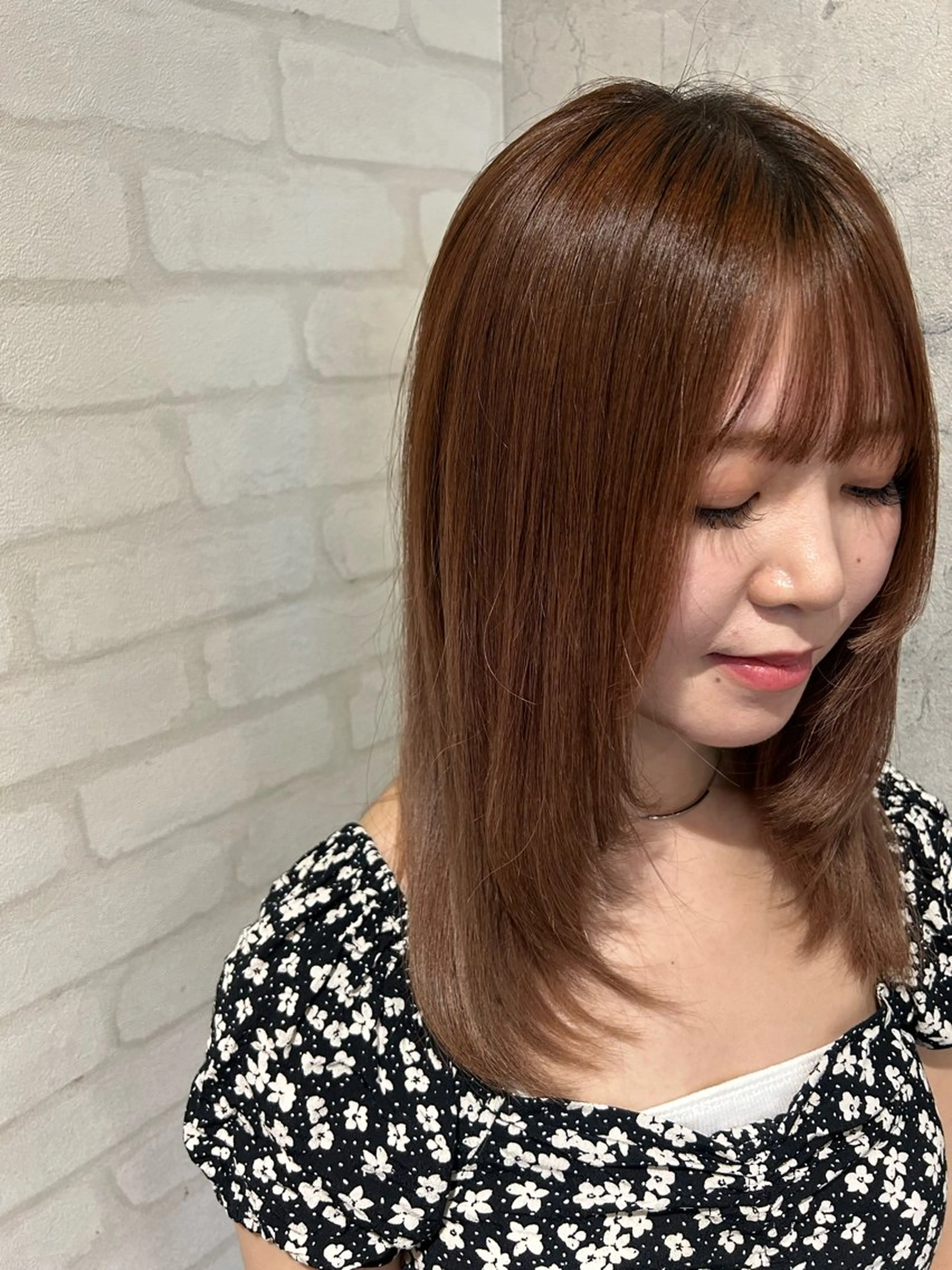 ミディアム レイヤーカット カット パーソナルカラー 診断🍀マリンのヘアスタイル