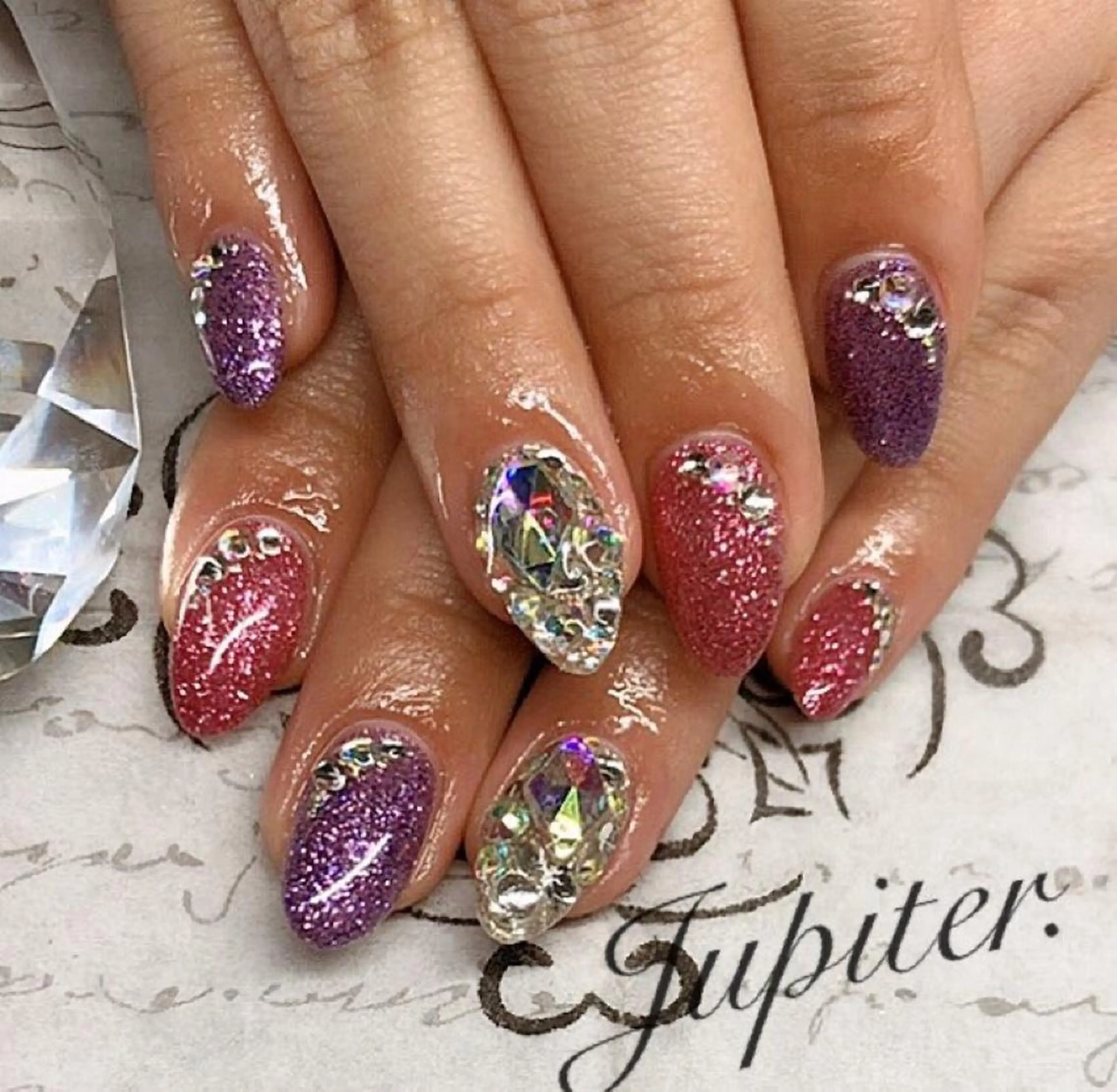 ネイル ラメ(グリッター) ストーンネイル PrivateSalon Jupiter所属・Jupiter .のネイルデザイン