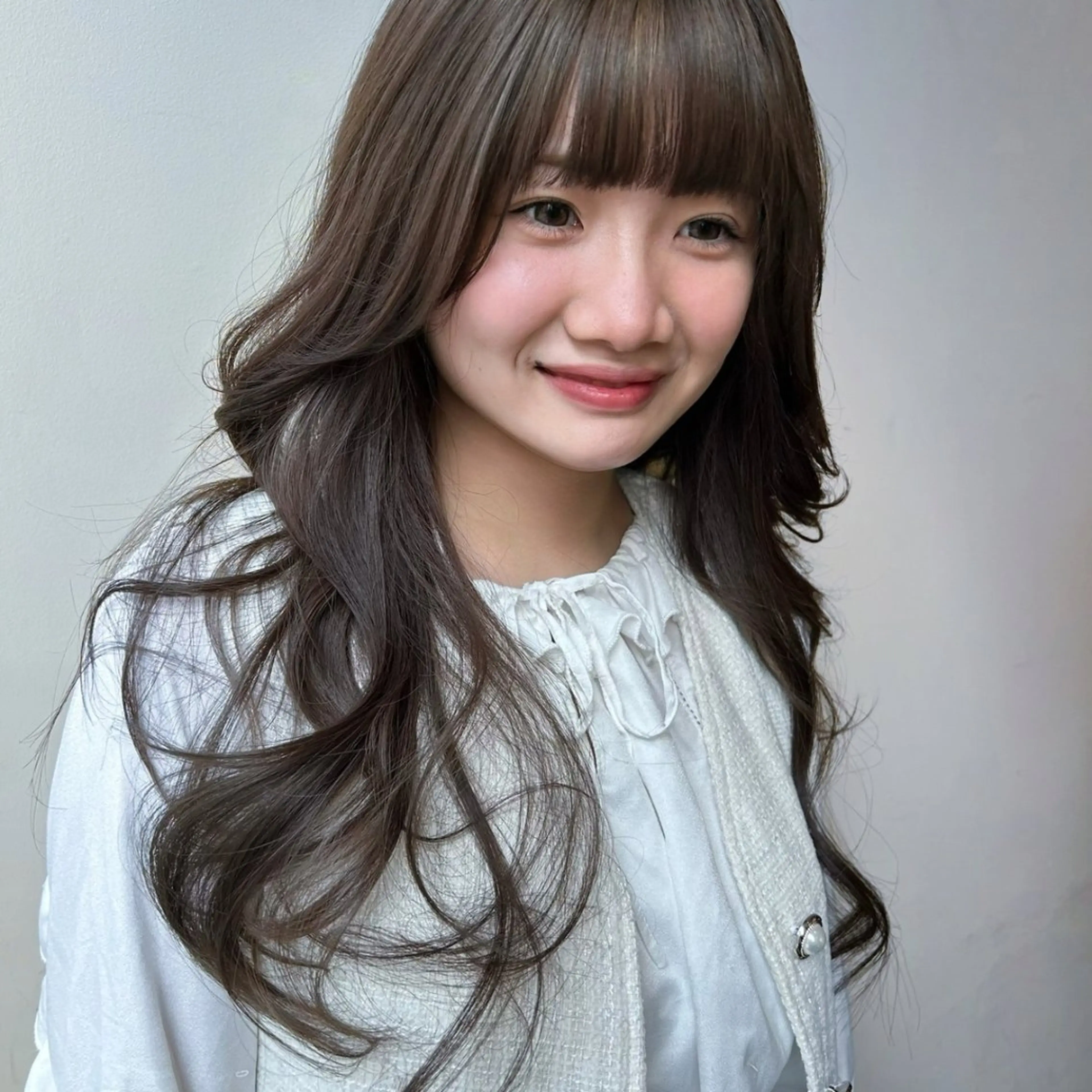 ロング カラー ロングレイヤー 韓国風ヘア レイヤーカット ロング カット ヘアカラー 海外風レイヤー💋 sanaのヘアスタイル