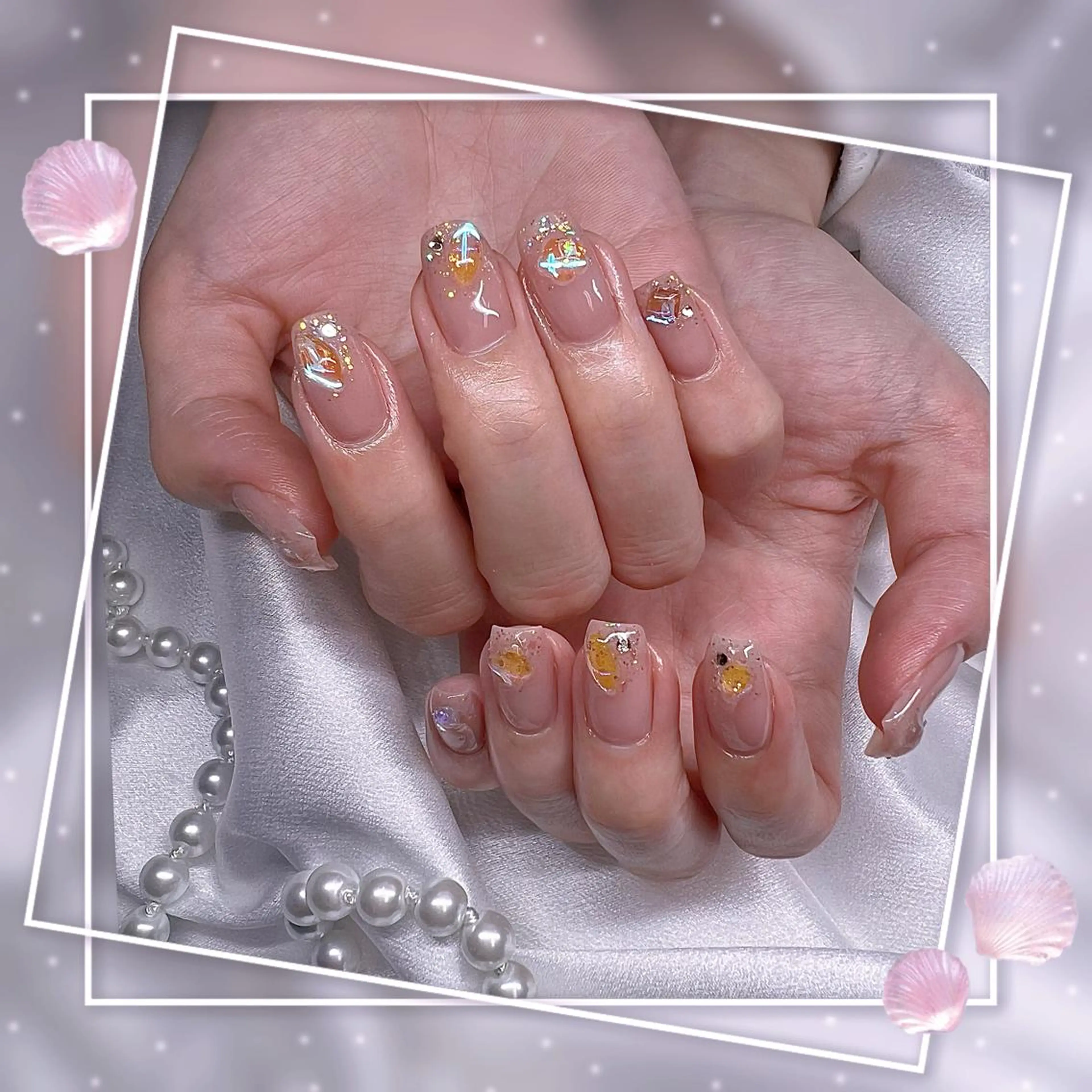 ネイル フレンチネイル キラキラネイル 韓国ネイル マグネットネイル マグネットフレンチ Chill Nailsalonのネイルデザイン