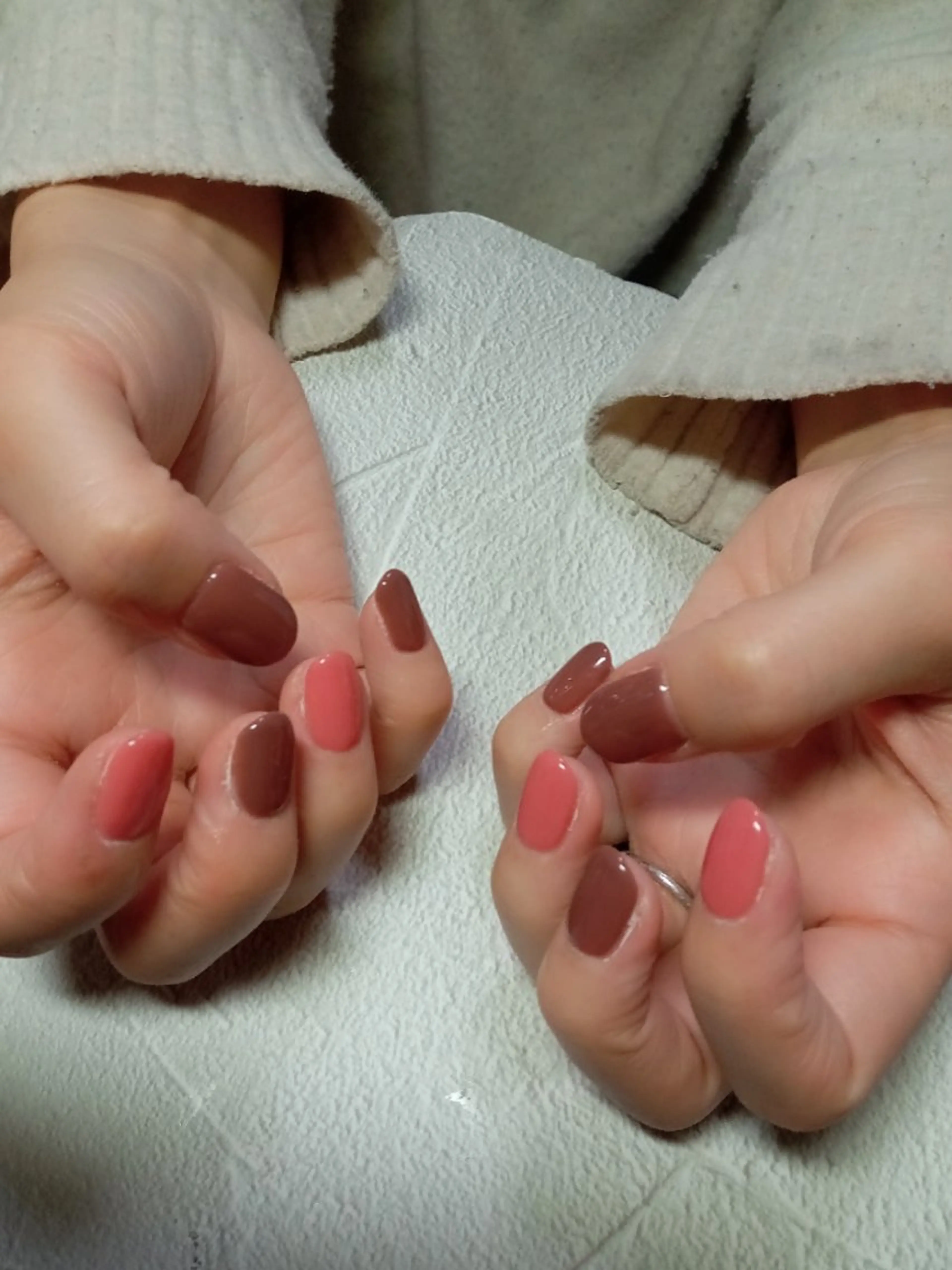 ネイル 長さ出し ジェルネイル キラキラネイル ラメ(グリッター) ラメグラデーション ハンドネイル flure de neige yukiのネイルデザイン