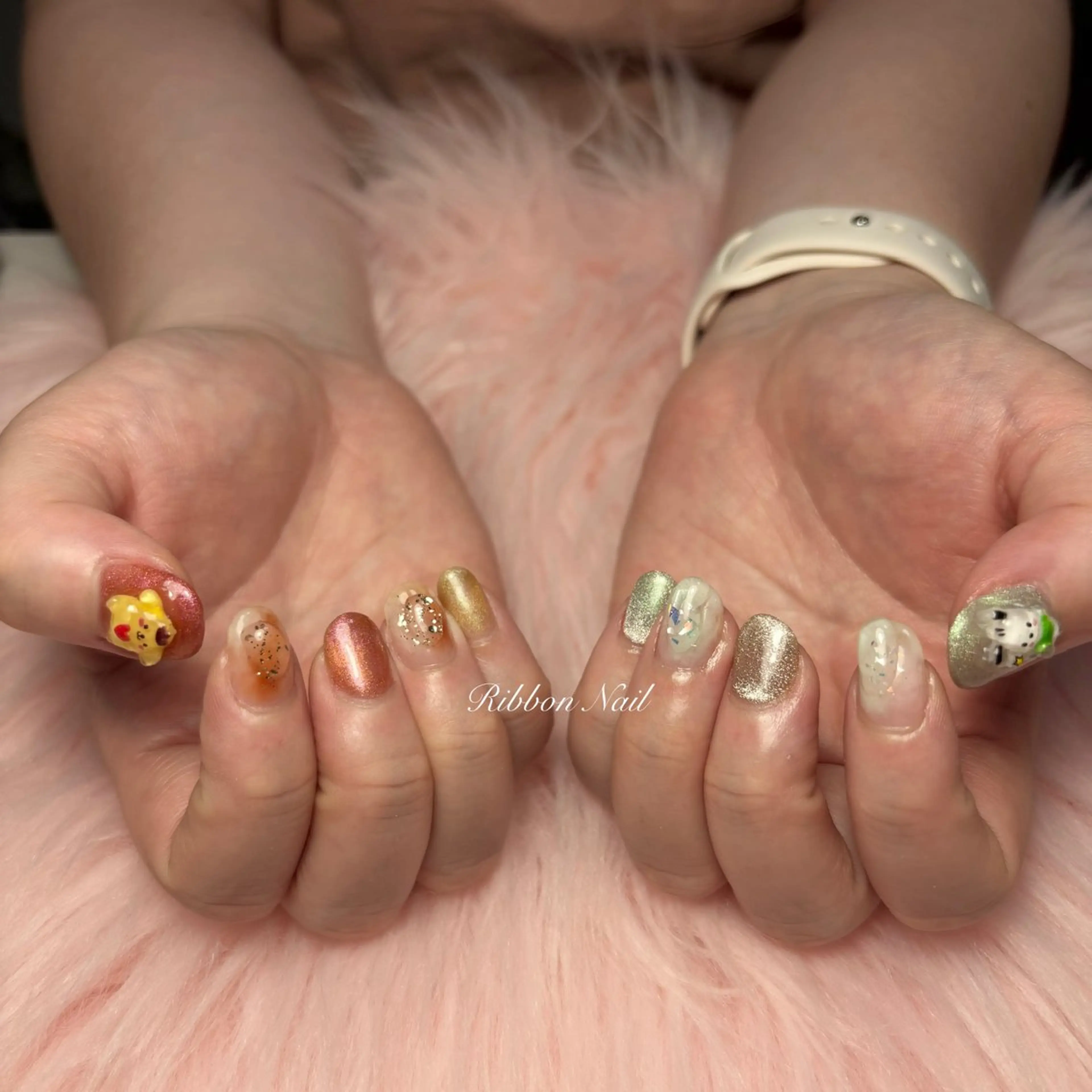 ネイル グリーン ニュアンスネイル オレンジ ハンドネイル Ribbon nailのネイルデザイン