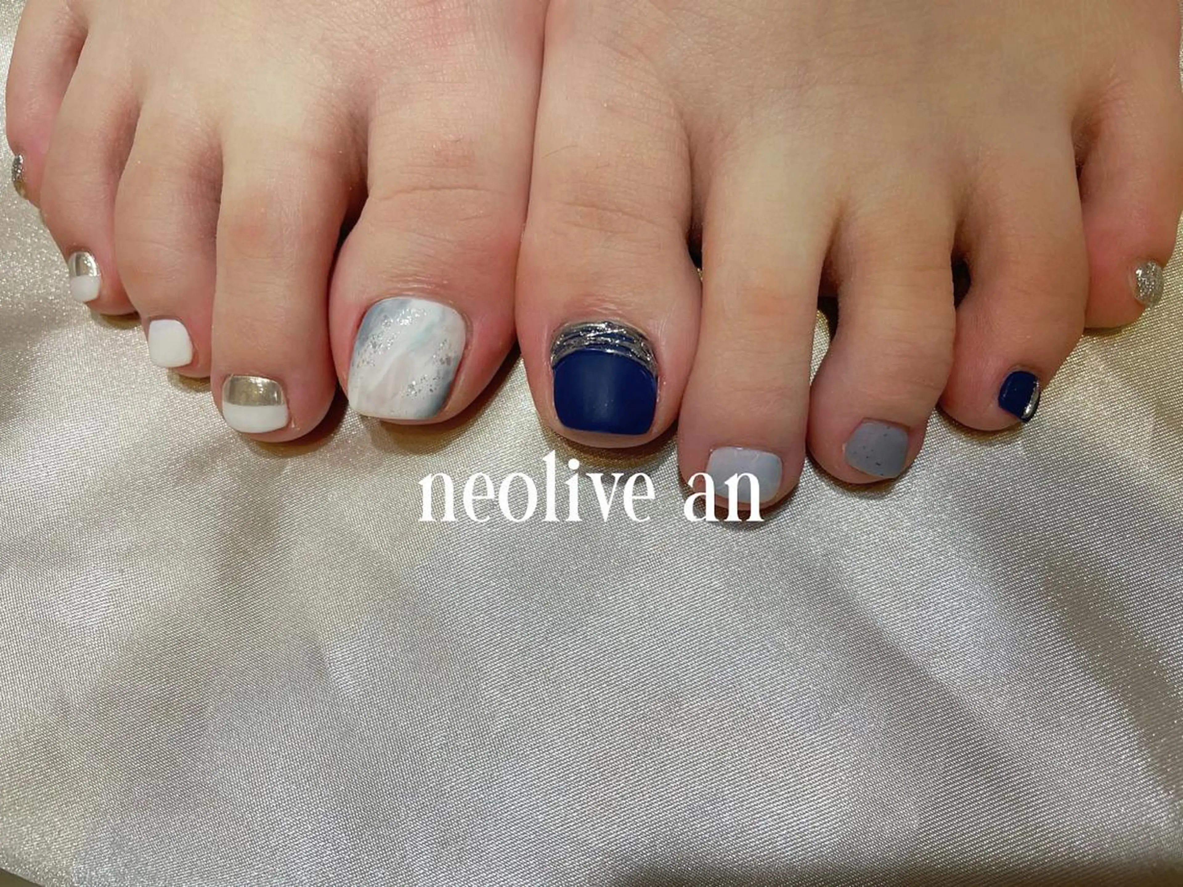 キッズ ネイル feey ⁑erinaのネイルデザイン