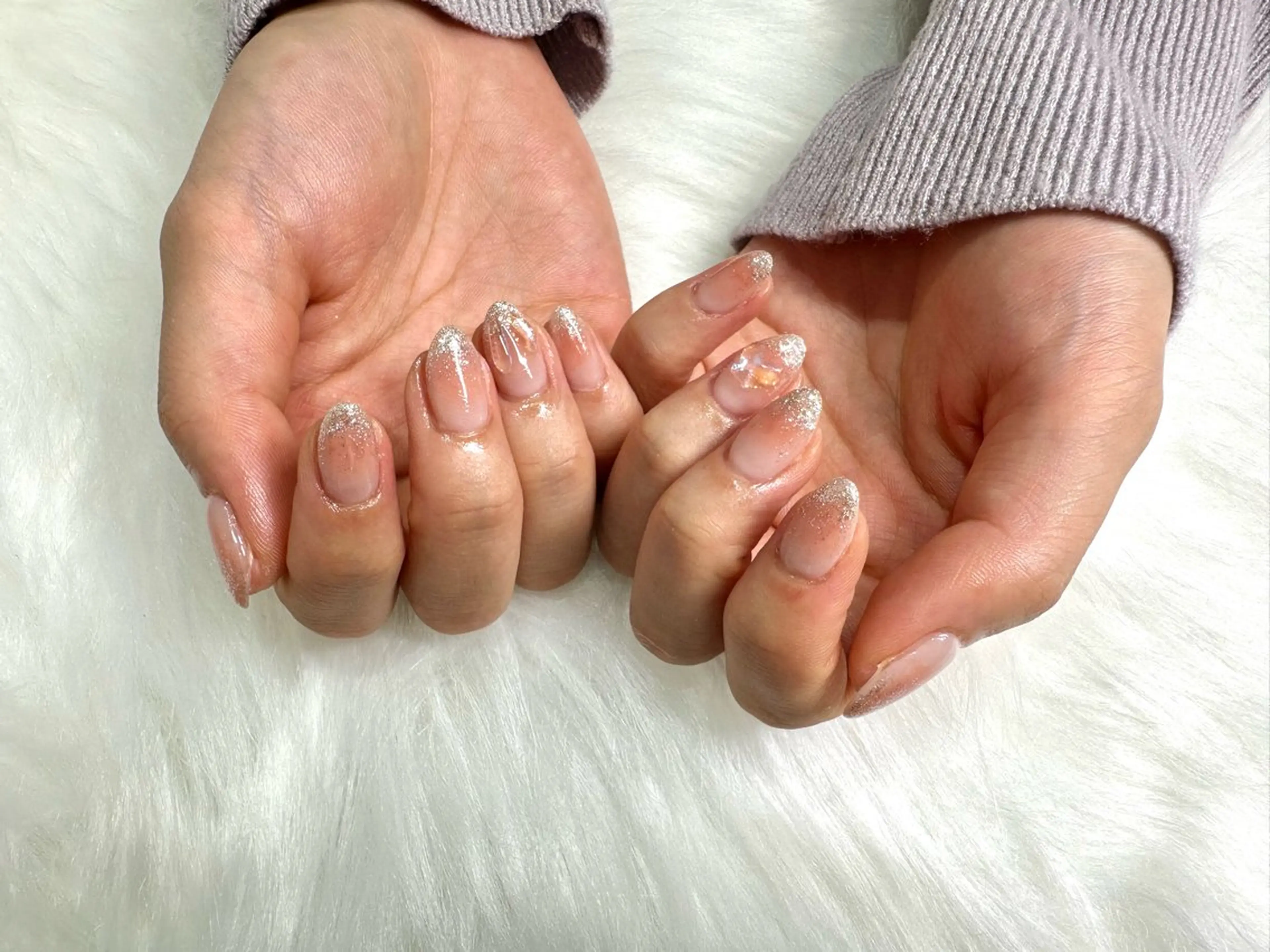 ネイル チークネイル オレンジ ハンドネイル Bianca 🩵 Ayakoのネイルデザイン
