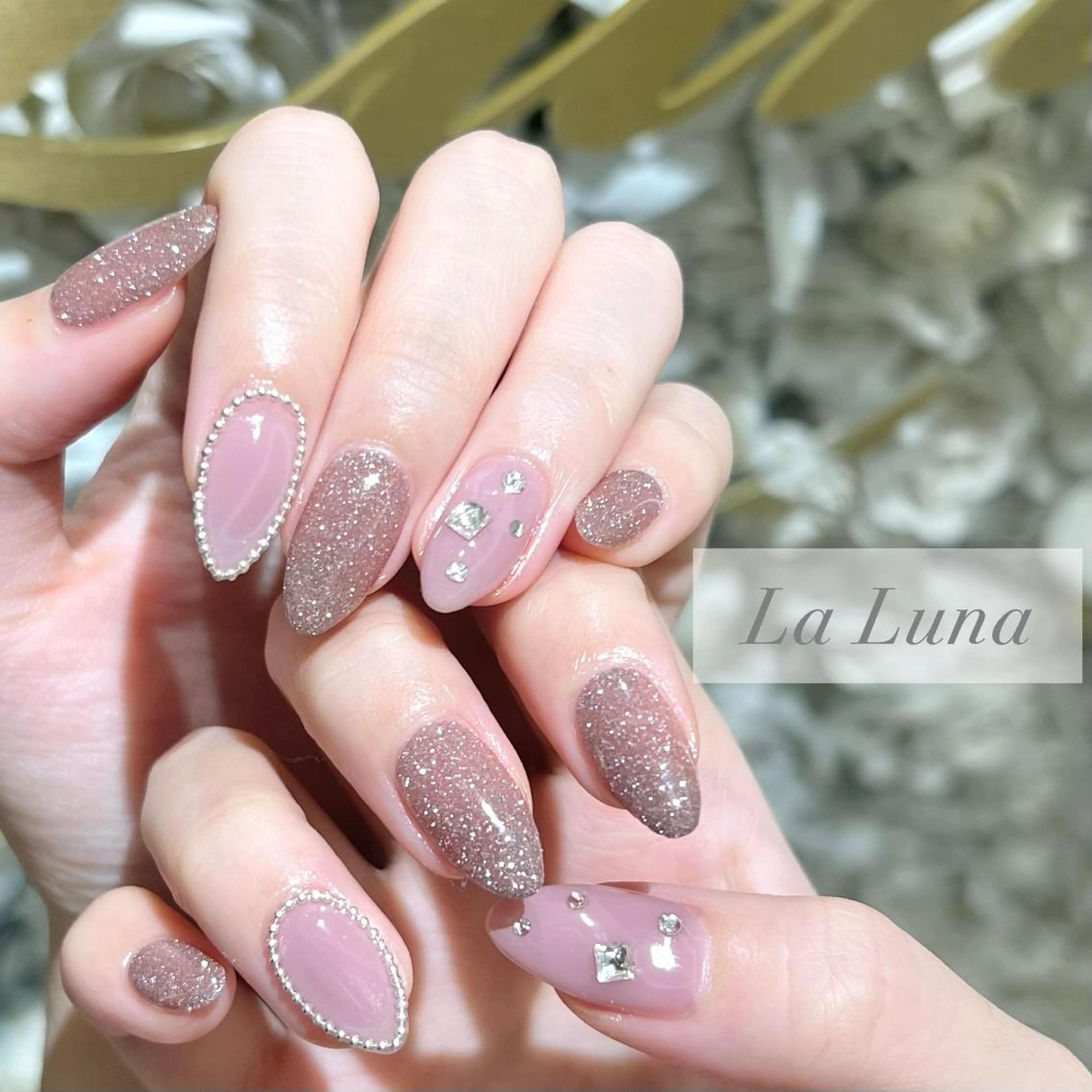 ネイル ハンドネイル ＬａＬｕｎａ🌙 natsukiのネイルデザイン
