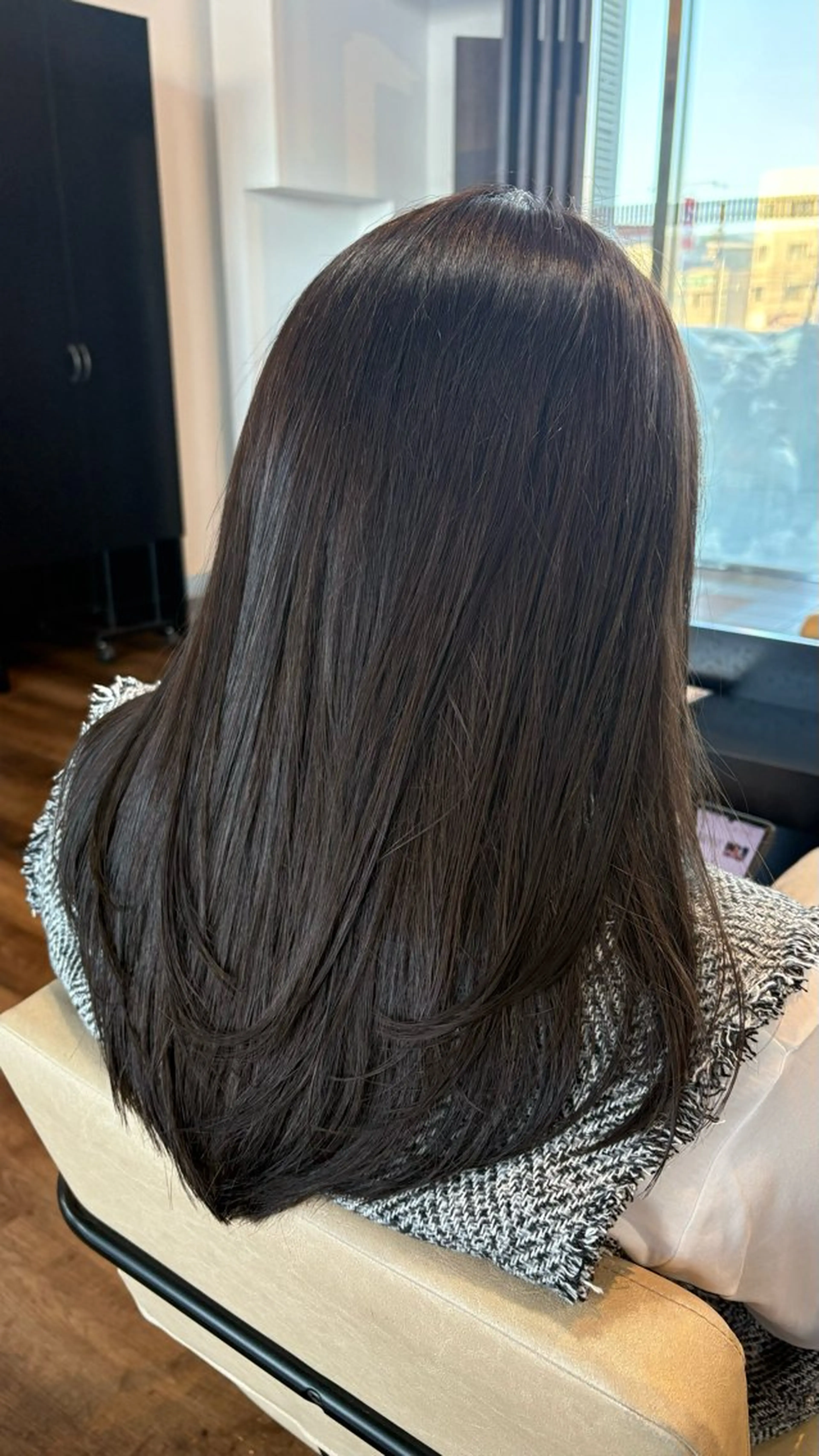 ロング レイヤーカット カット 縮毛矯正 トリートメント STYLE所属・山本 勝巳のヘアスタイル