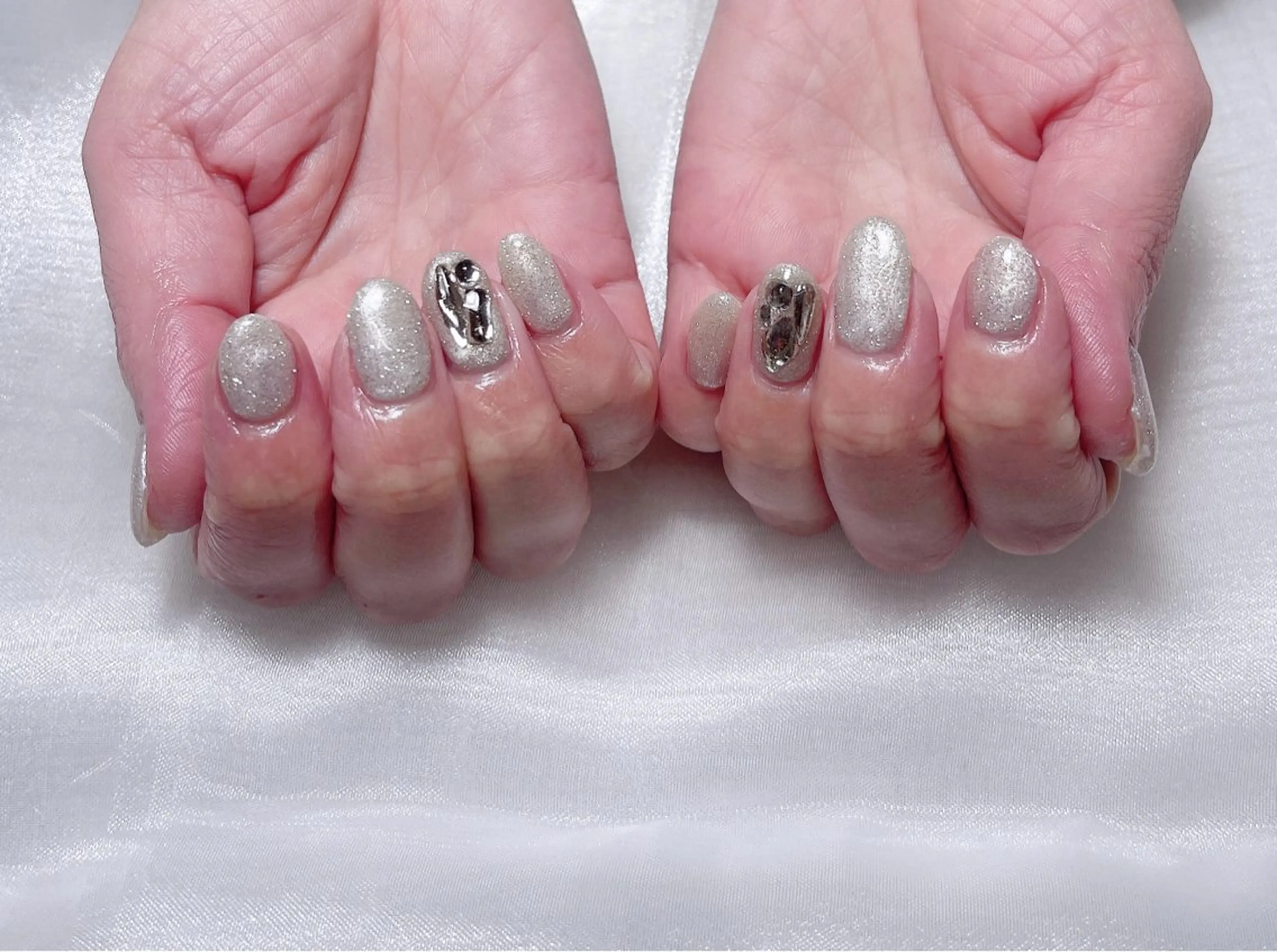 ネイル hairsalon556所属・hairsalon 556のネイルデザイン