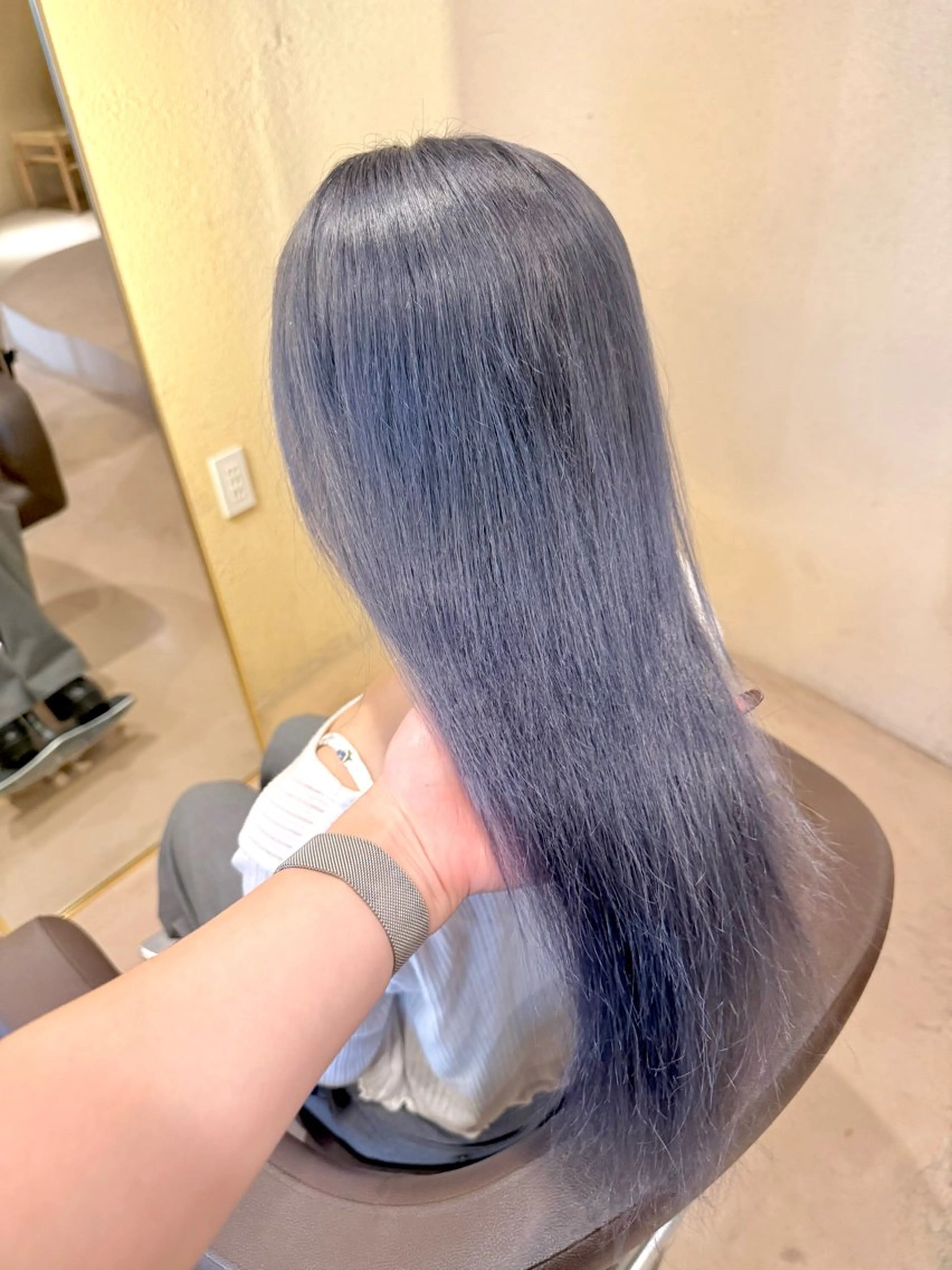 ロング カラー ブルーカラー ヘアカラー トリートメント Risa🐈‍⬛/ グレージュ/透明感のヘアスタイル