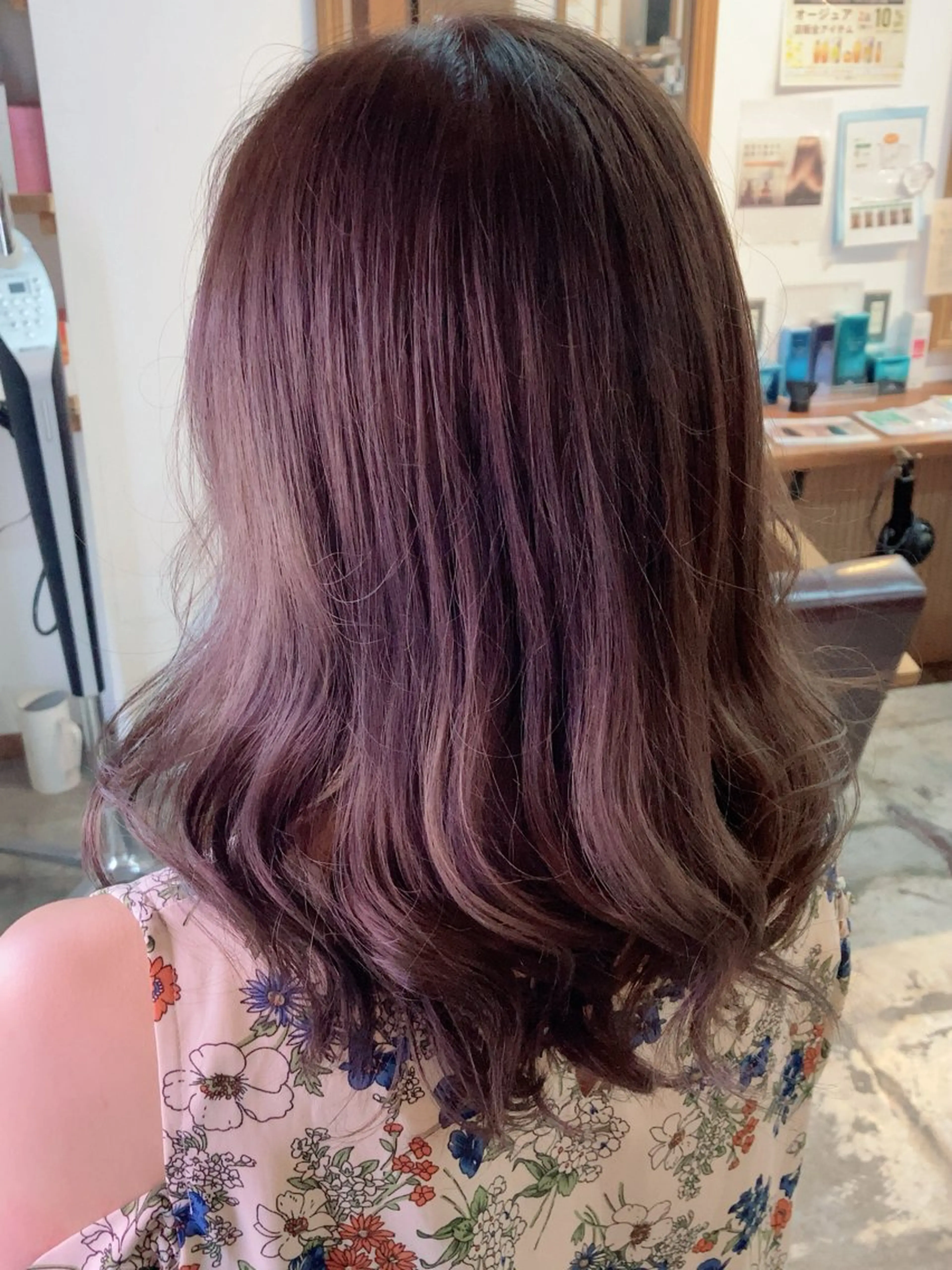 ミディアム カラー ベージュカラー ブリーチ ヘアカラー ROSSO Hair&SPA五反野店所属・茂木 駿のヘアスタイル