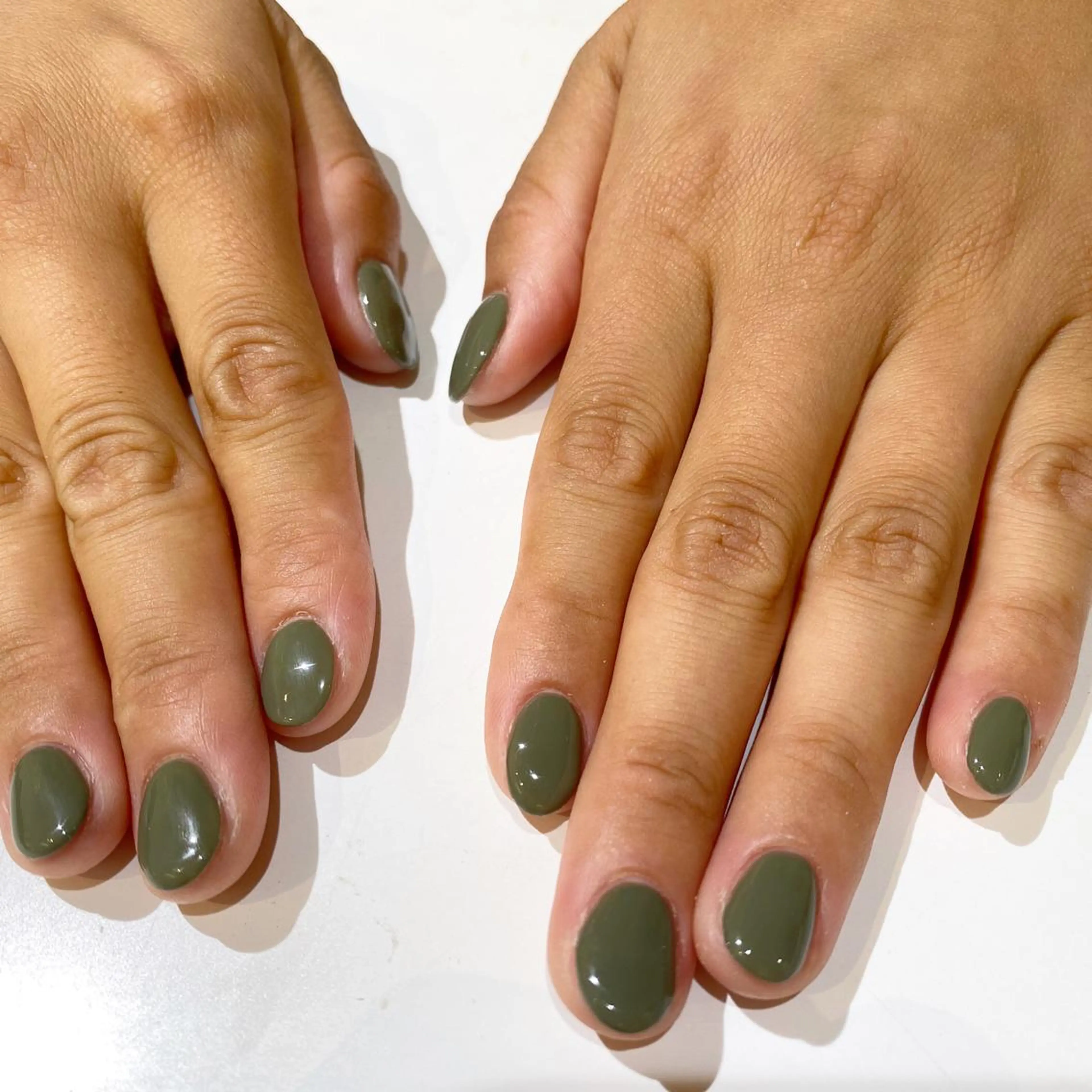 ネイル ハンドネイル mahalo nail salon所属・野々山 亜美のネイルデザイン