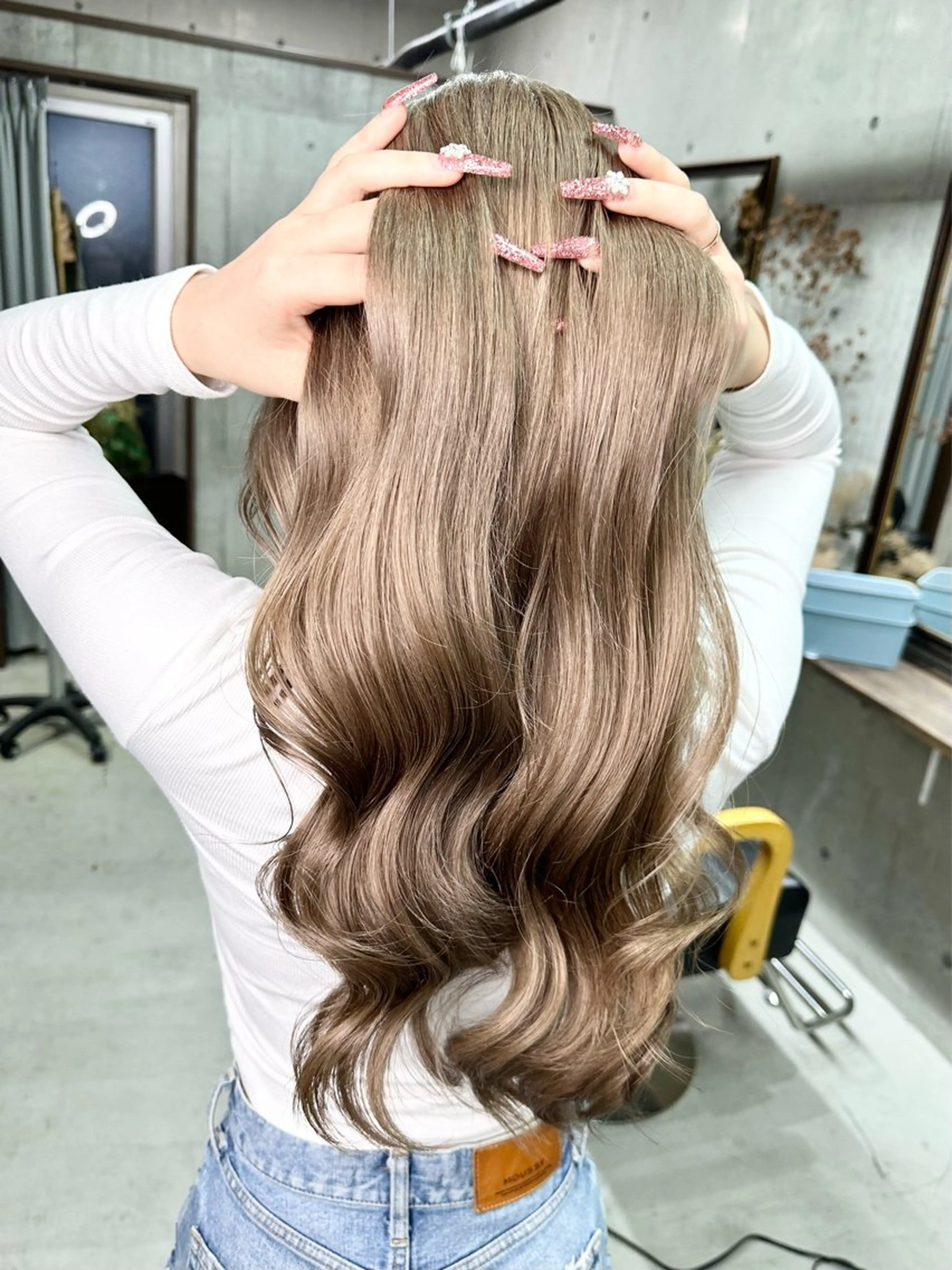 ロング カラー ハイライトカラー ハイライト ヘアカラー 名古屋のピンク好き かずくん🦩のヘアスタイル